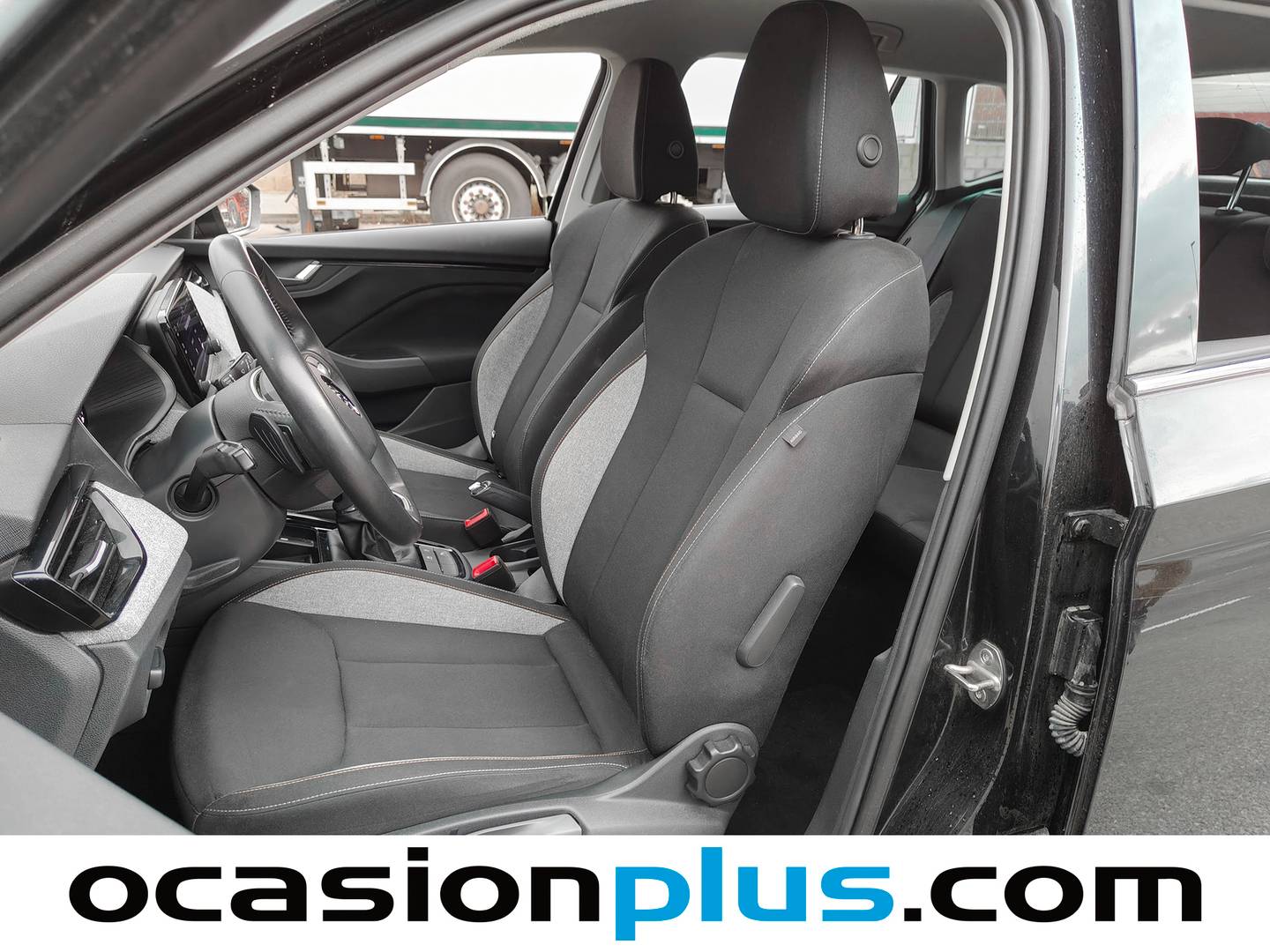 Foto asientos delanteros Skoda Kamiq Skoda Kamiq 1.0 TSI Selection DSG (115 CV)
