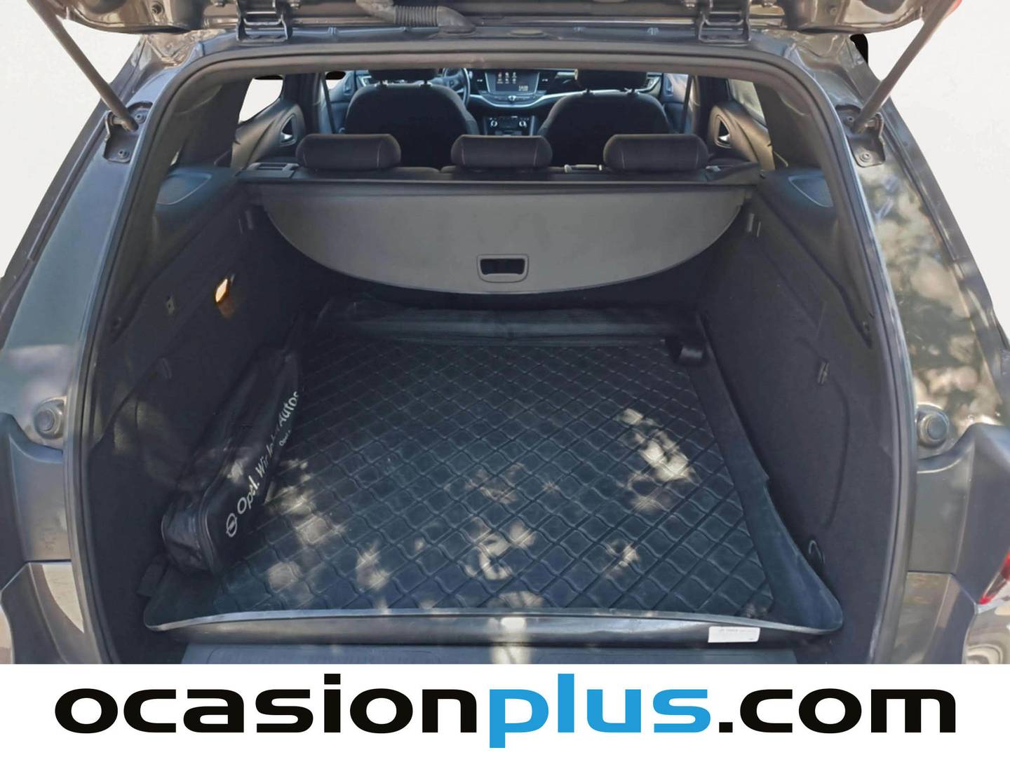 Fotos maletero Opel Astra Opel Astra Sports Tourer 1.6 CDTI S&S Dynamic (136 CV)