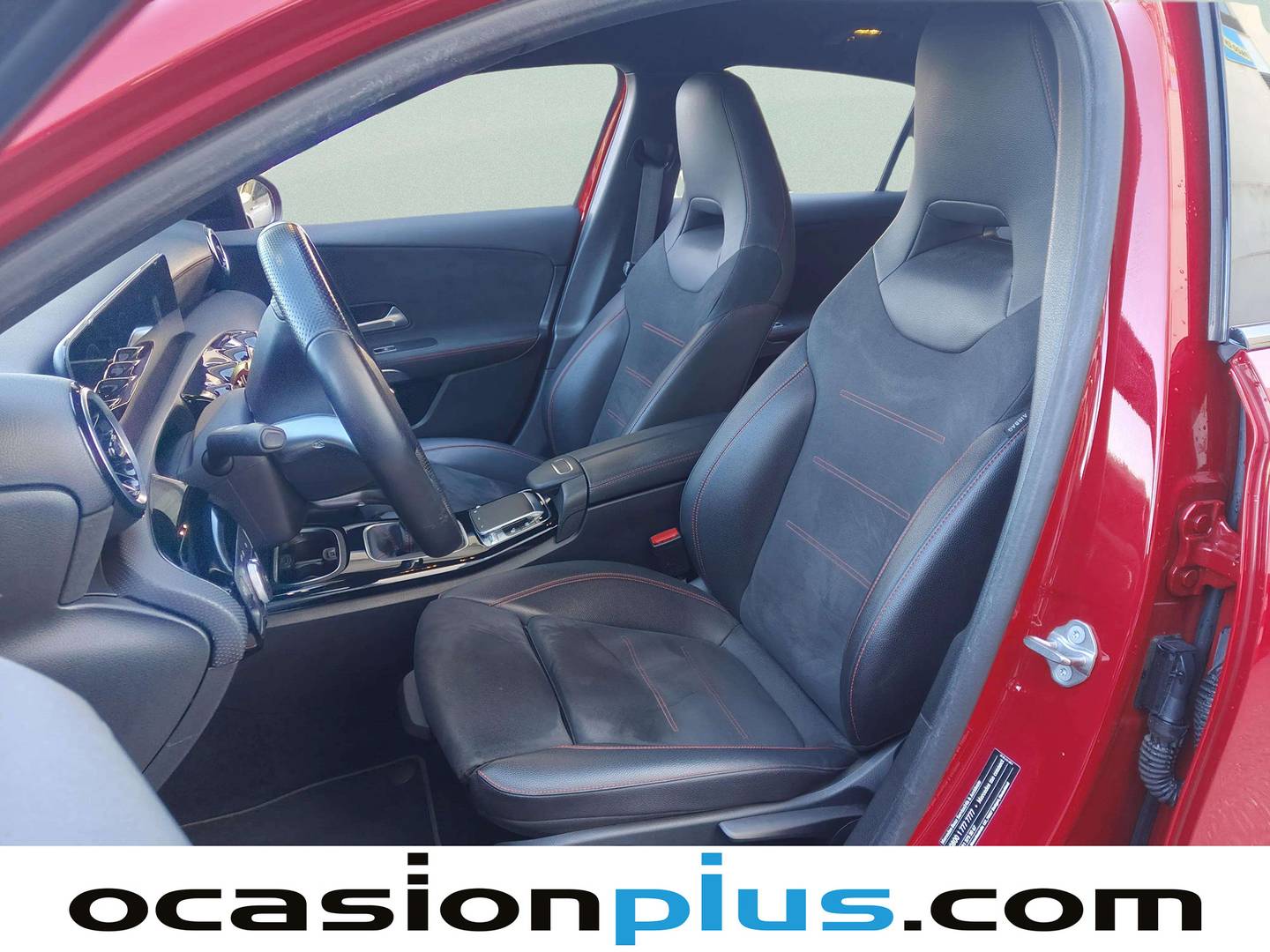 Foto asientos delanteros Mercedes Clase A Mercedes-Benz Clase A 180 (136 CV)