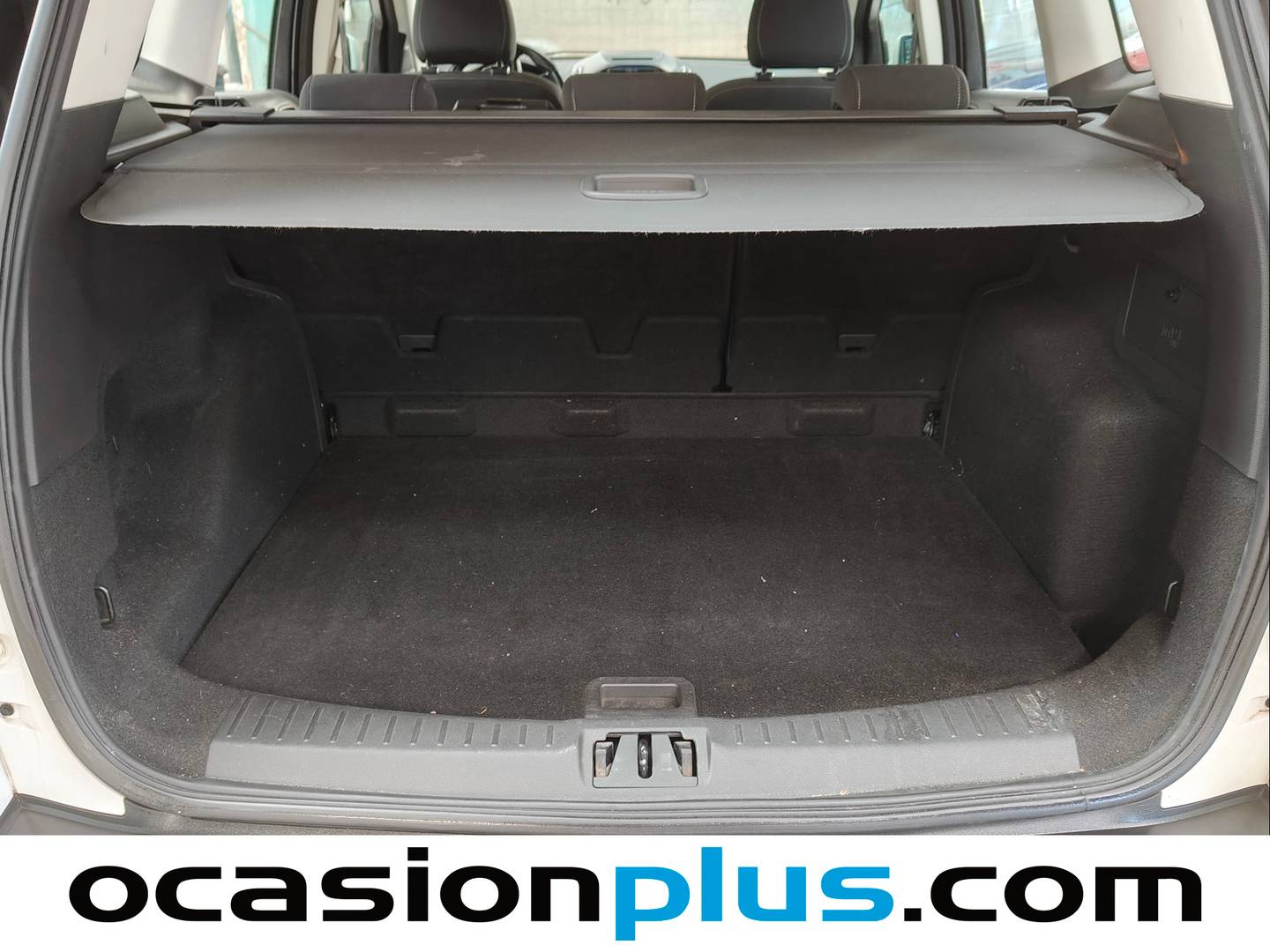 Fotos maletero Ford Kuga Ford Kuga 1.5 TDCI S&S Trend 4x2 (120 CV)