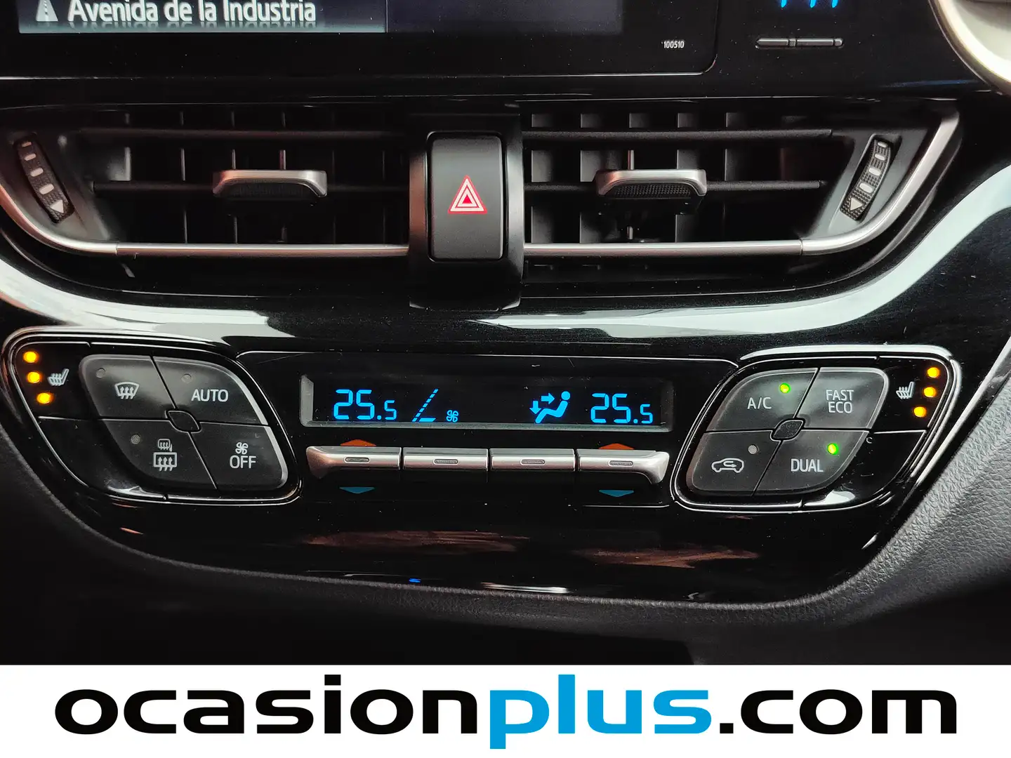 Foto Toyota C-HR Toyota C-HR 1.8 125H Advance (122 CV)