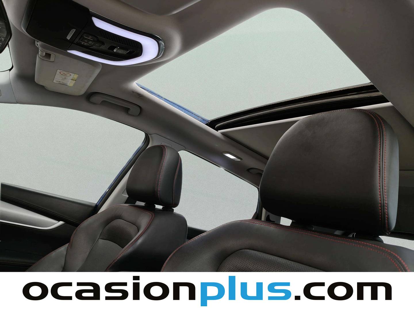 Foto SWM G01 SWM G01 1.5T Luxury (131 CV)