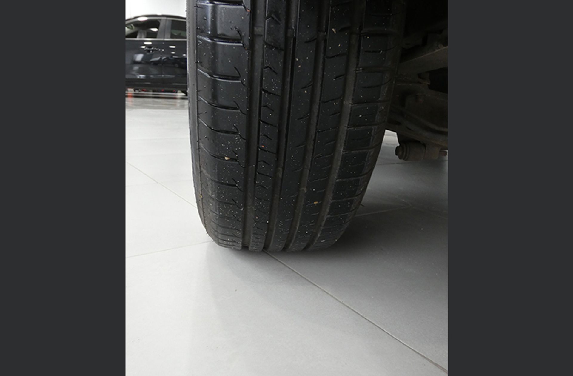 Chrysler Voyager 2.4 SE - foto 25