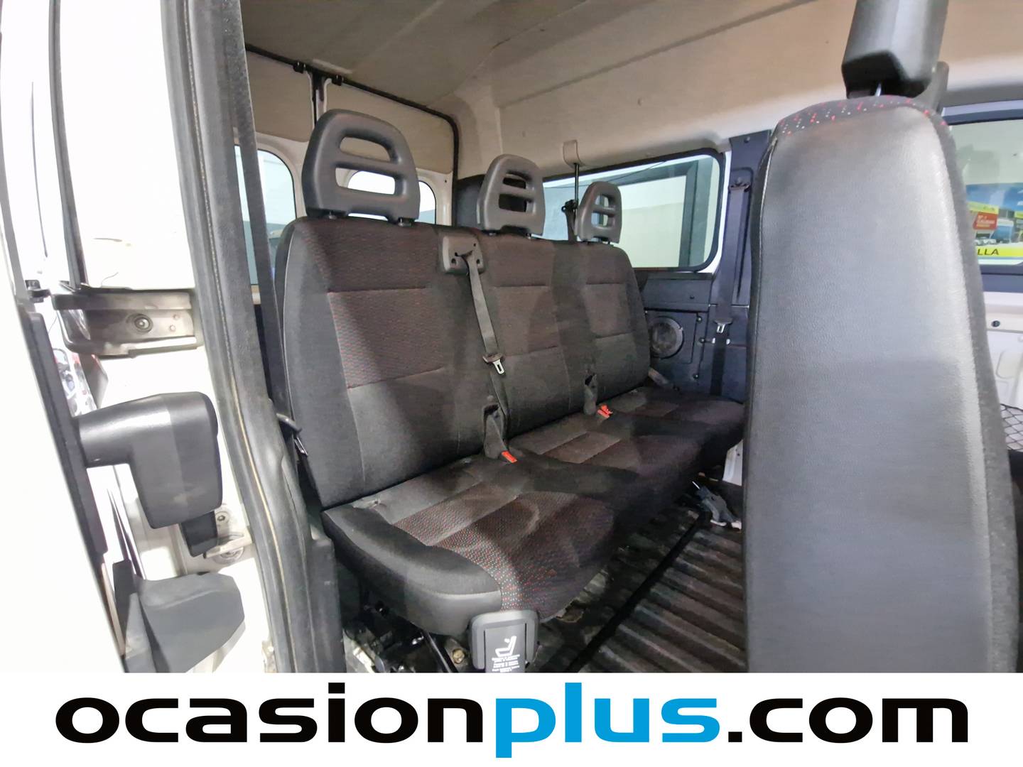 Foto asientos delanteros Peugeot Boxer Peugeot Boxer Mini bus BlueHDi 140 333 L2H2 (140 CV) 9 Plazas