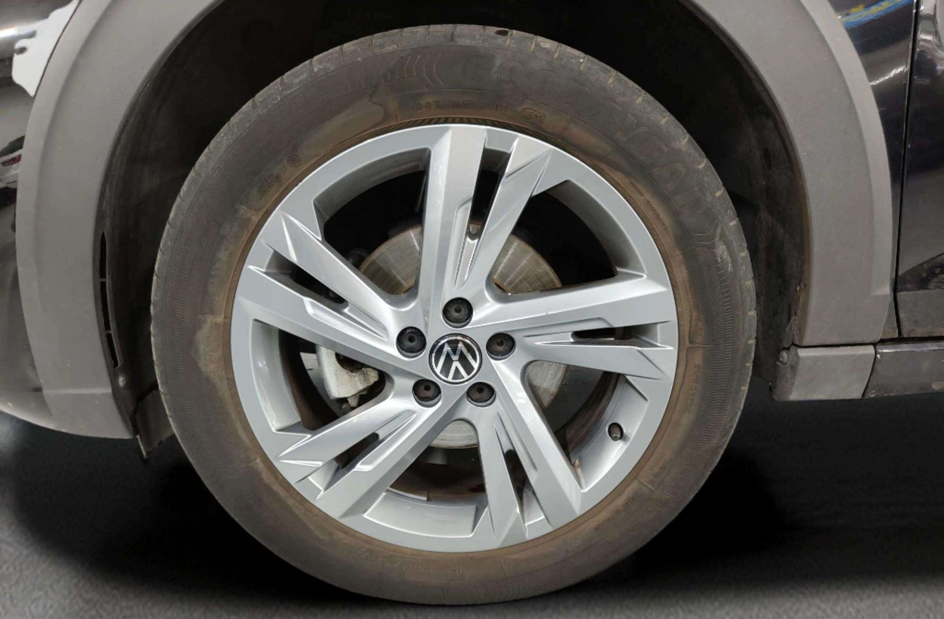 Volkswagen Taigo R-Line 1.0 TSI - foto 38