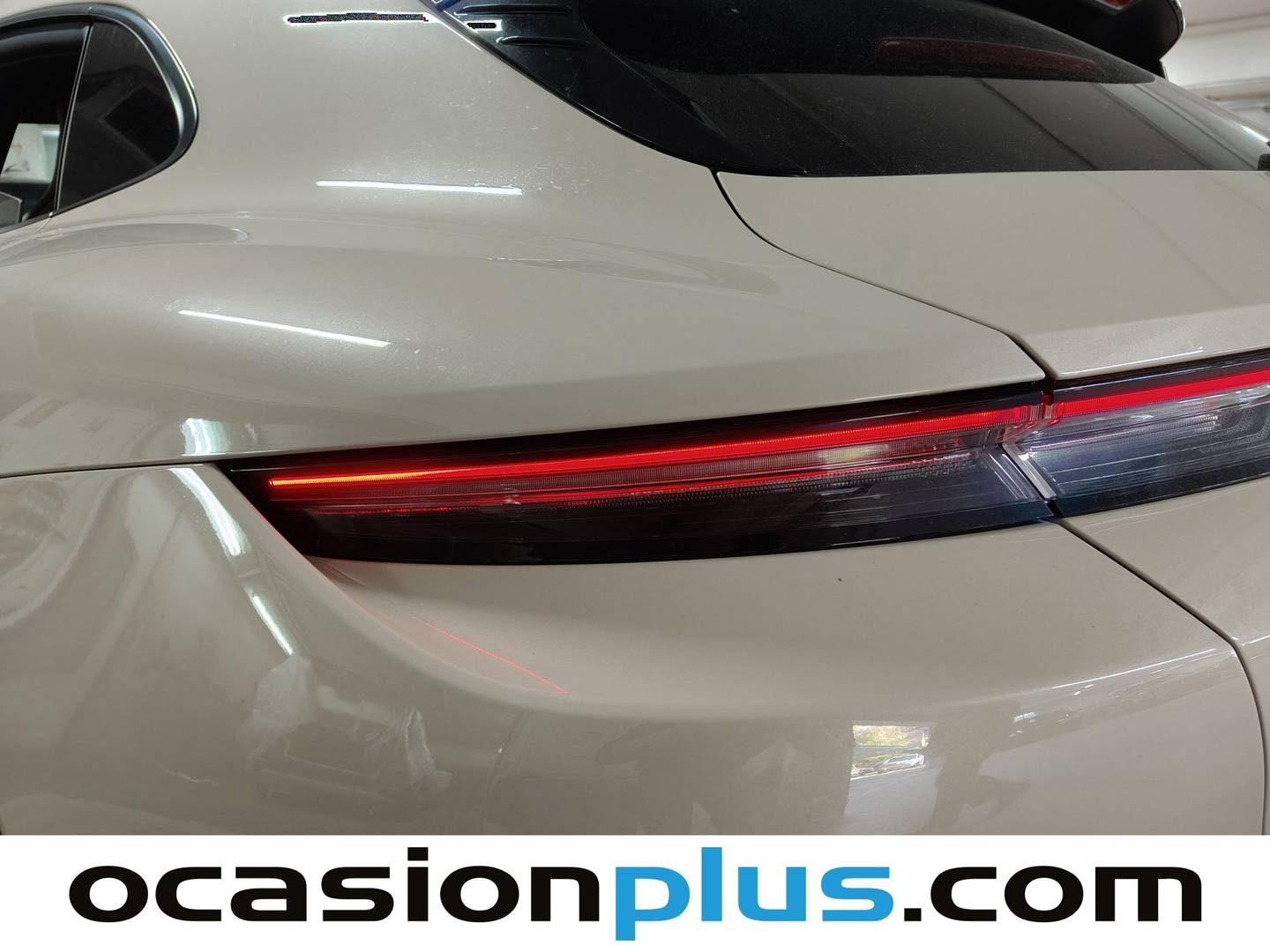 Foto Porsche Taycan Porsche Taycan 4 Cross Turismo (476 CV)