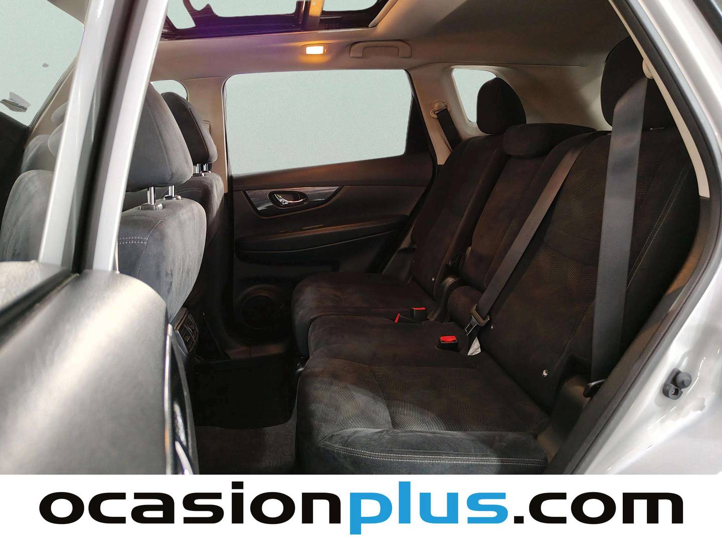 Foto asientos traseros Nissan X-TRAIL Nissan X-Trail dCi 130 360 XTronic (130 CV)