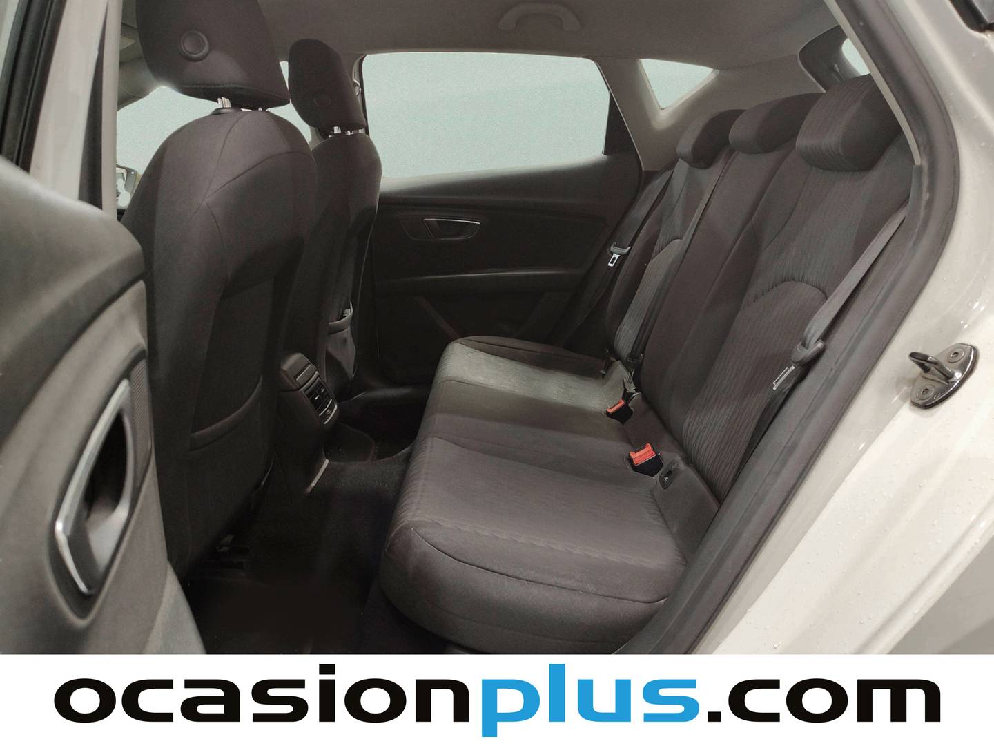 Foto asientos traseros Seat León Seat León 1.6 TDI S&S Style (105 CV)