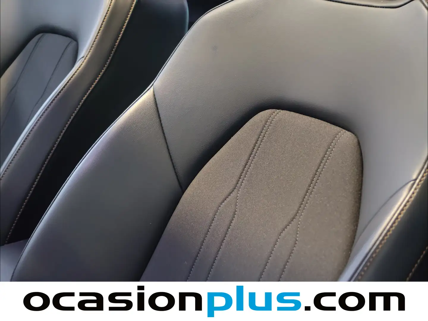 Foto Cupra León CUPRA León 1.5 eTSI DSG (150 CV)