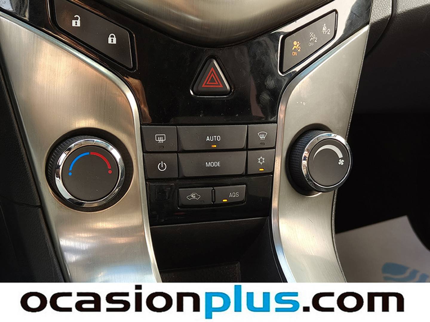 Foto Chevrolet Cruze Chevrolet Cruze SW 2.0 VCDI LTZ Aut. (163 CV)