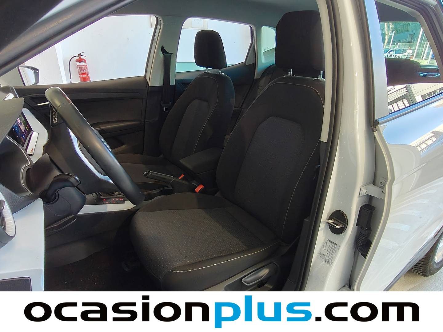 Foto asientos delanteros Seat Arona SEAT Arona 1.0 TSI Style Plus DSG (110 CV)