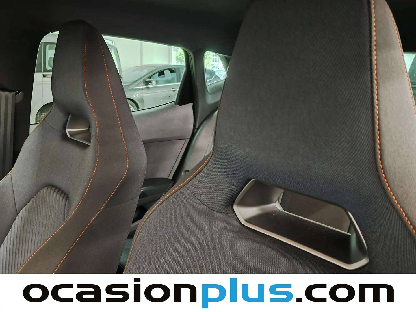 Extras y acabados del Seat Ibiza Seat Ibiza 1.0 TSI FR 75 Aniversario DSG (115 CV)