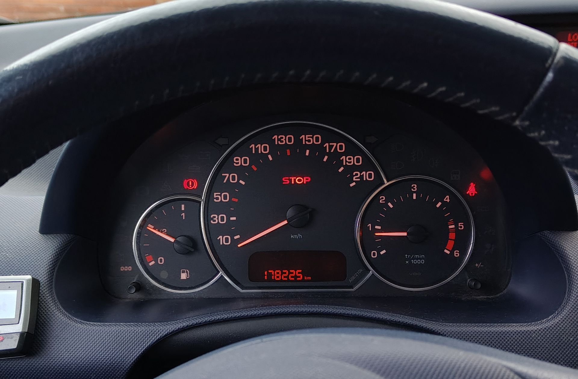 Peugeot 1007 1.4 HDi Sporty - foto 18