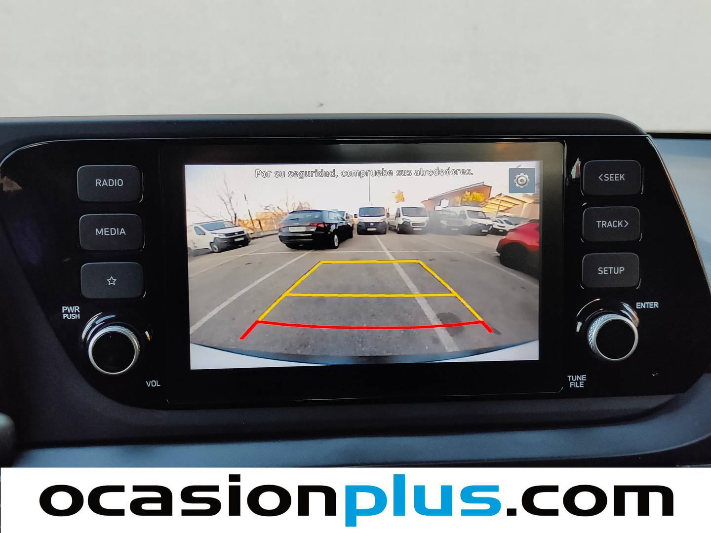 Equipamiento del Hyundai Bayon Hyundai Bayon 1.0 TGDI 48V Maxx (100 CV)