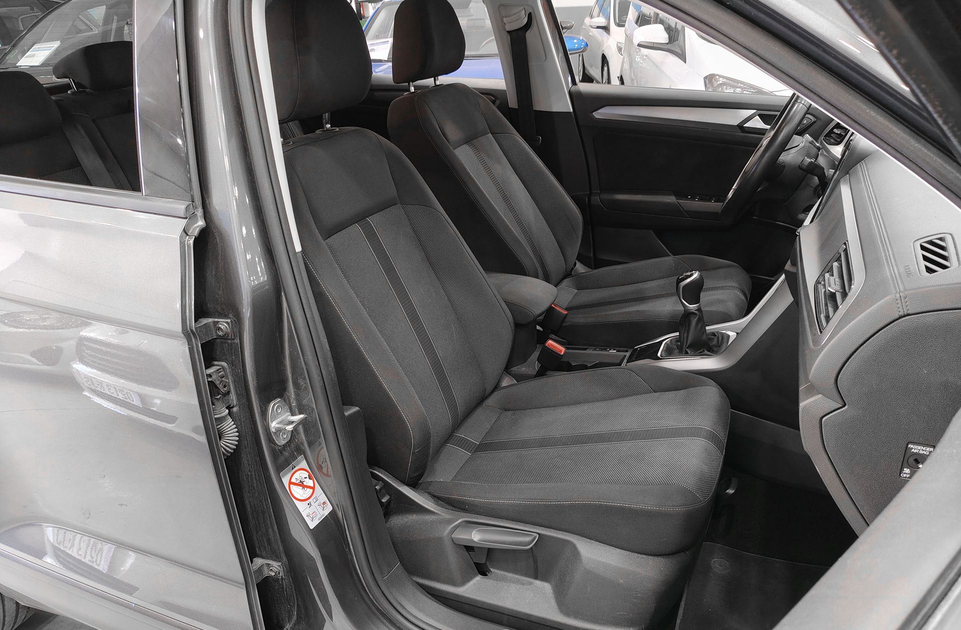 Volkswagen T-Roc Life 1.0 TSI - foto 19