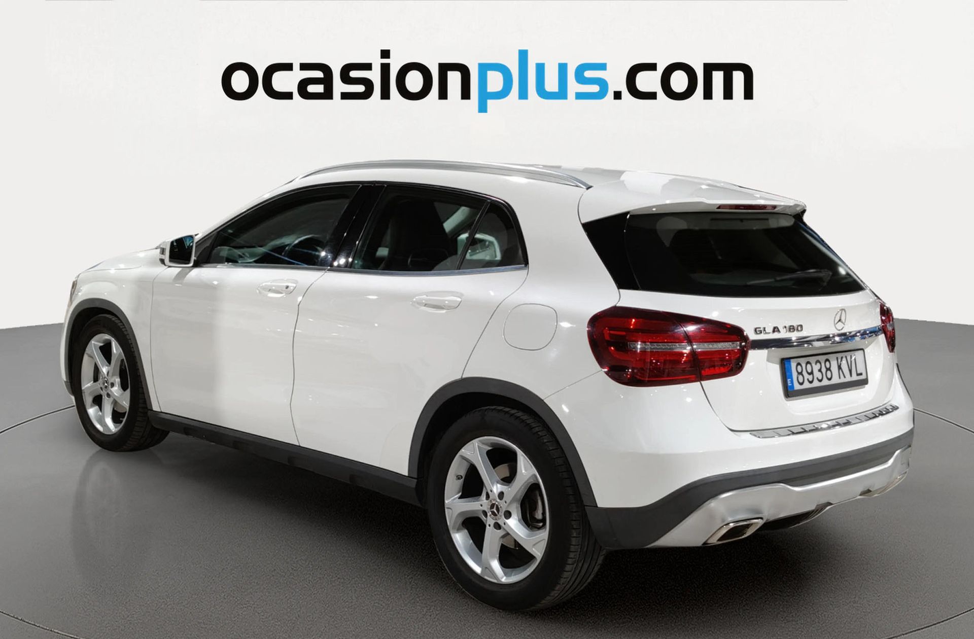 Mercedes-Benz GLA 180 - foto 3