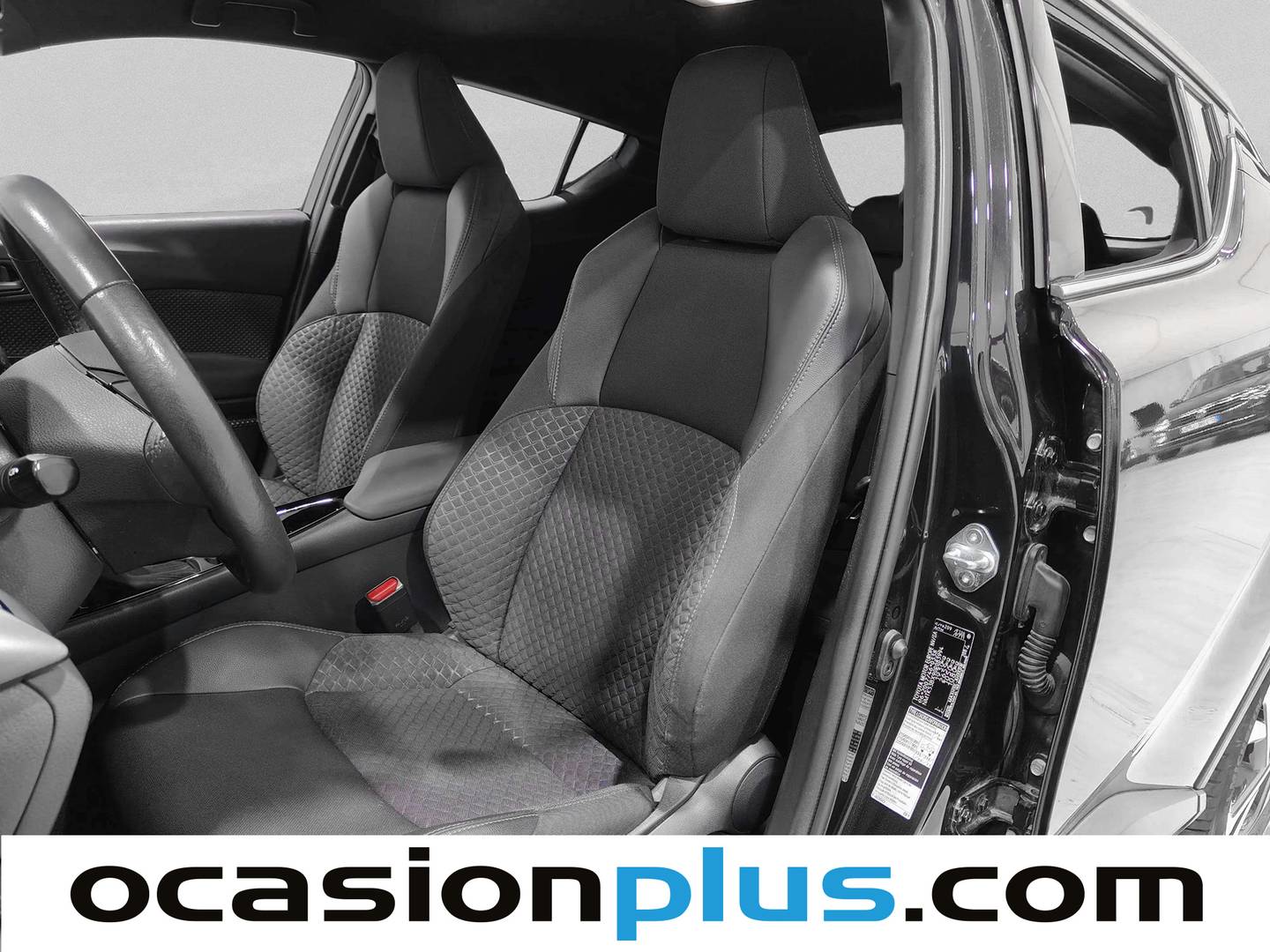 Foto asientos delanteros Toyota C-HR Toyota C-HR 180H Advance (184 CV)