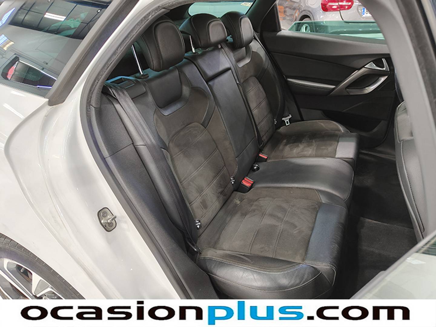 Foto DS DS 5 DS DS5 BlueHdi 180 Style EAT6 (181 CV)