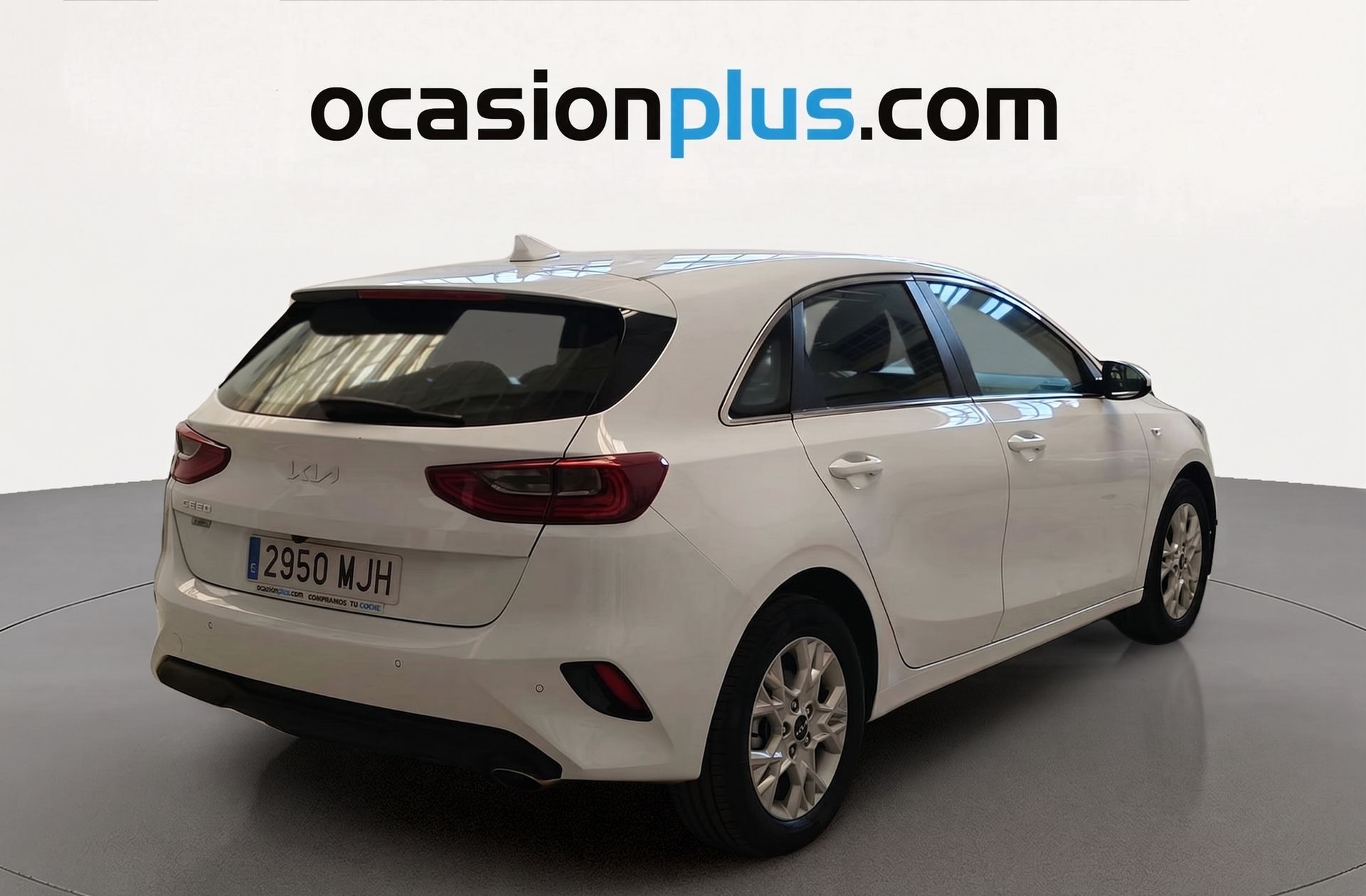 Kia Ceed 1.6 MHEV iMT Drive - foto 4