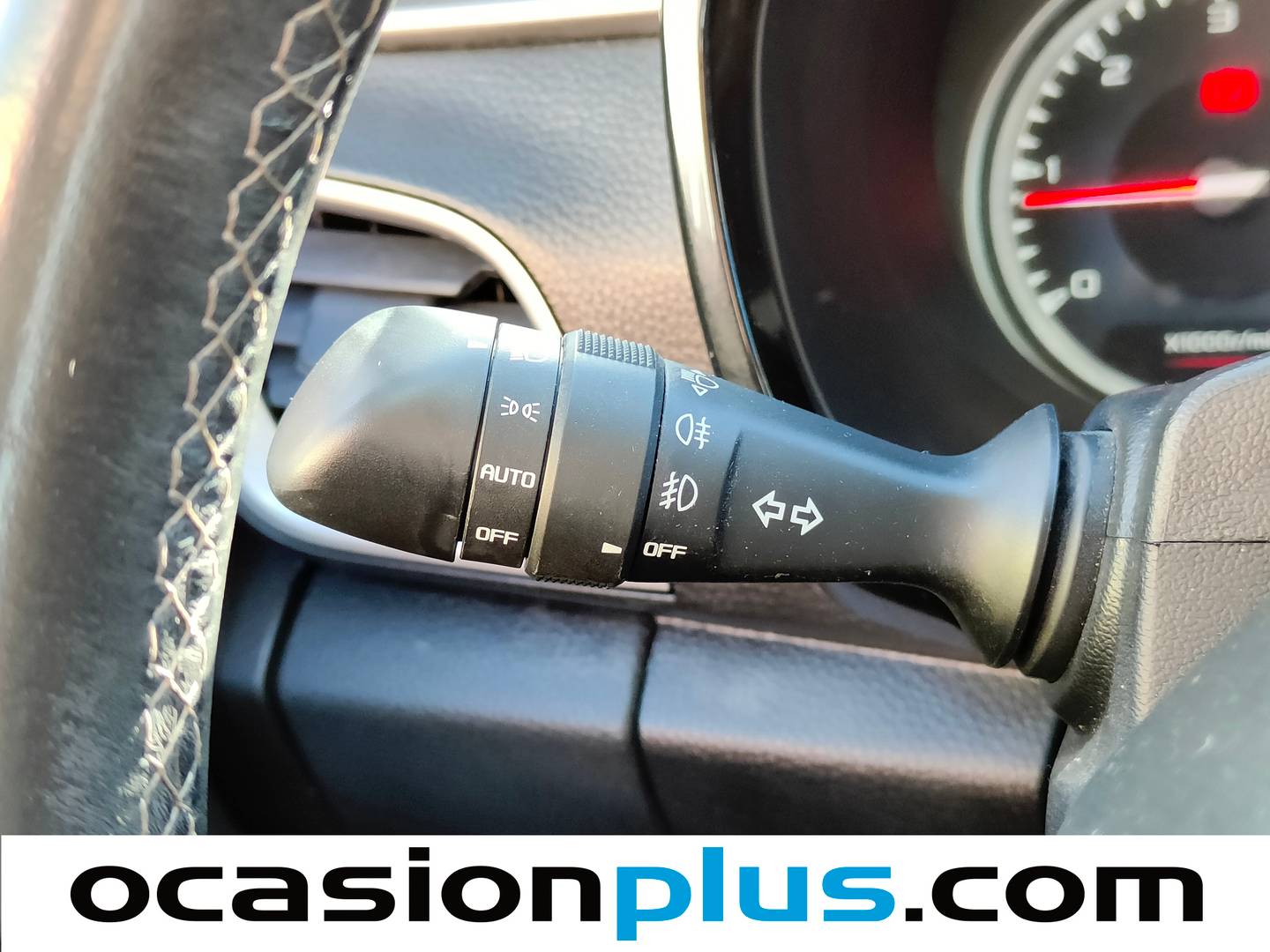 Foto Isuzu D-Max Isuzu D-Max 1.9 Space 4X4 A/T (163 CV)