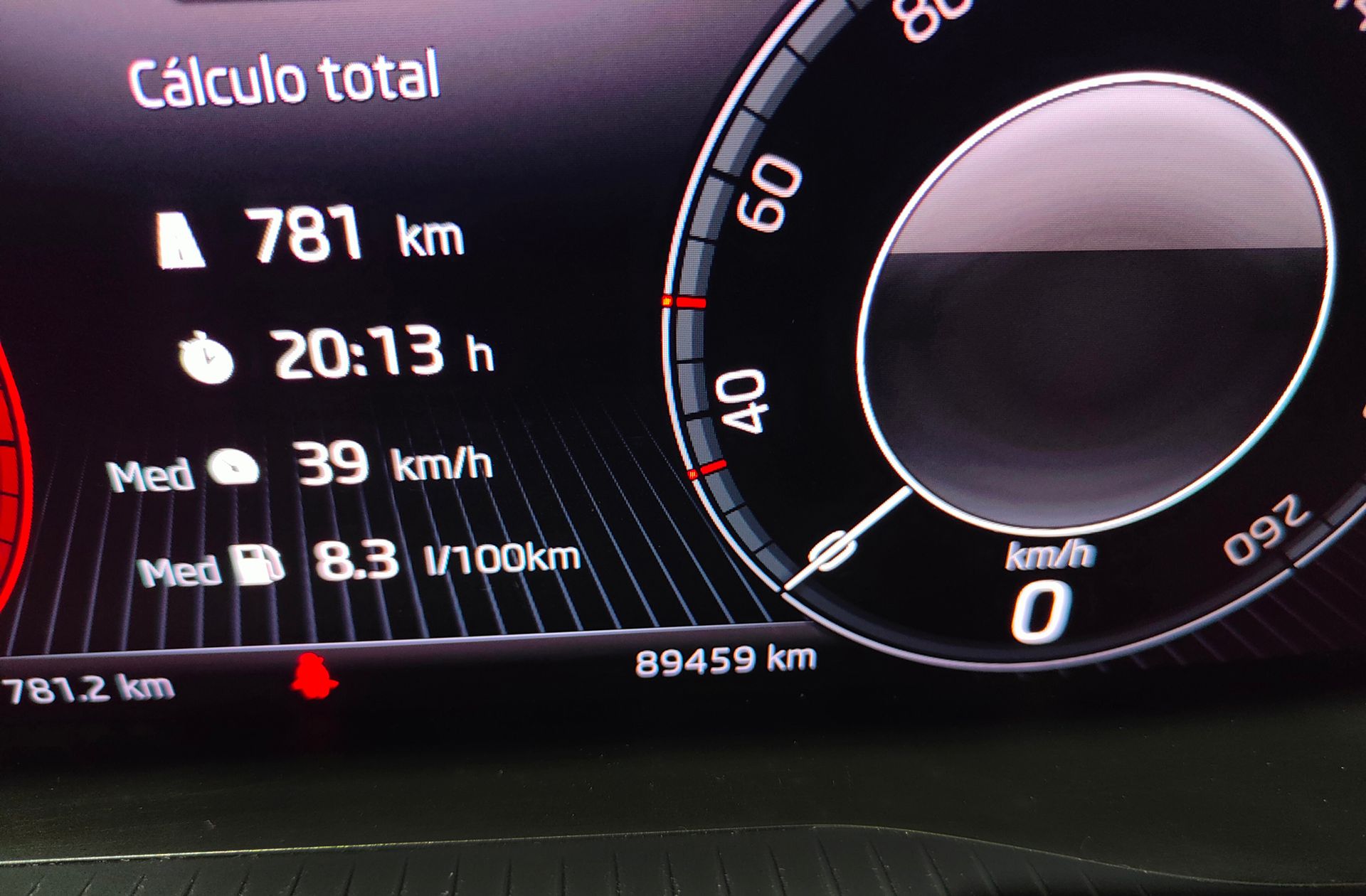 Škoda Karoq 1.5 TSI ACT Ambition DSG - foto 9