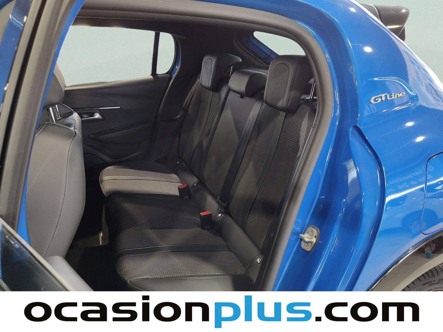 Foto asientos traseros Peugeot 208 Peugeot 208 PureTech 100 S&S GT Line EAT8 (100 CV)