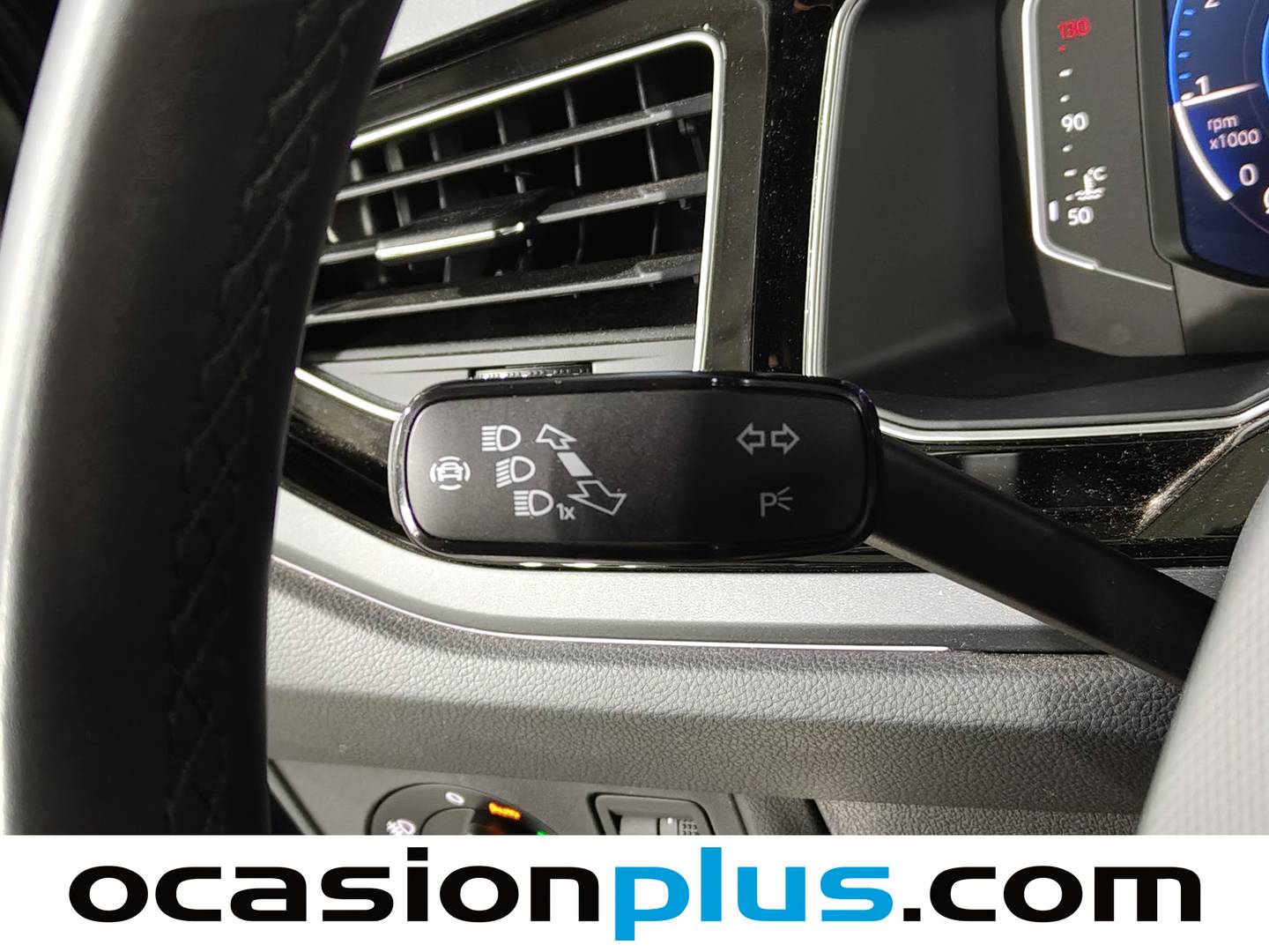 Volkswagen Polo Volkswagen Polo R-Line 1.0 TSI (95 CV) seminuevo