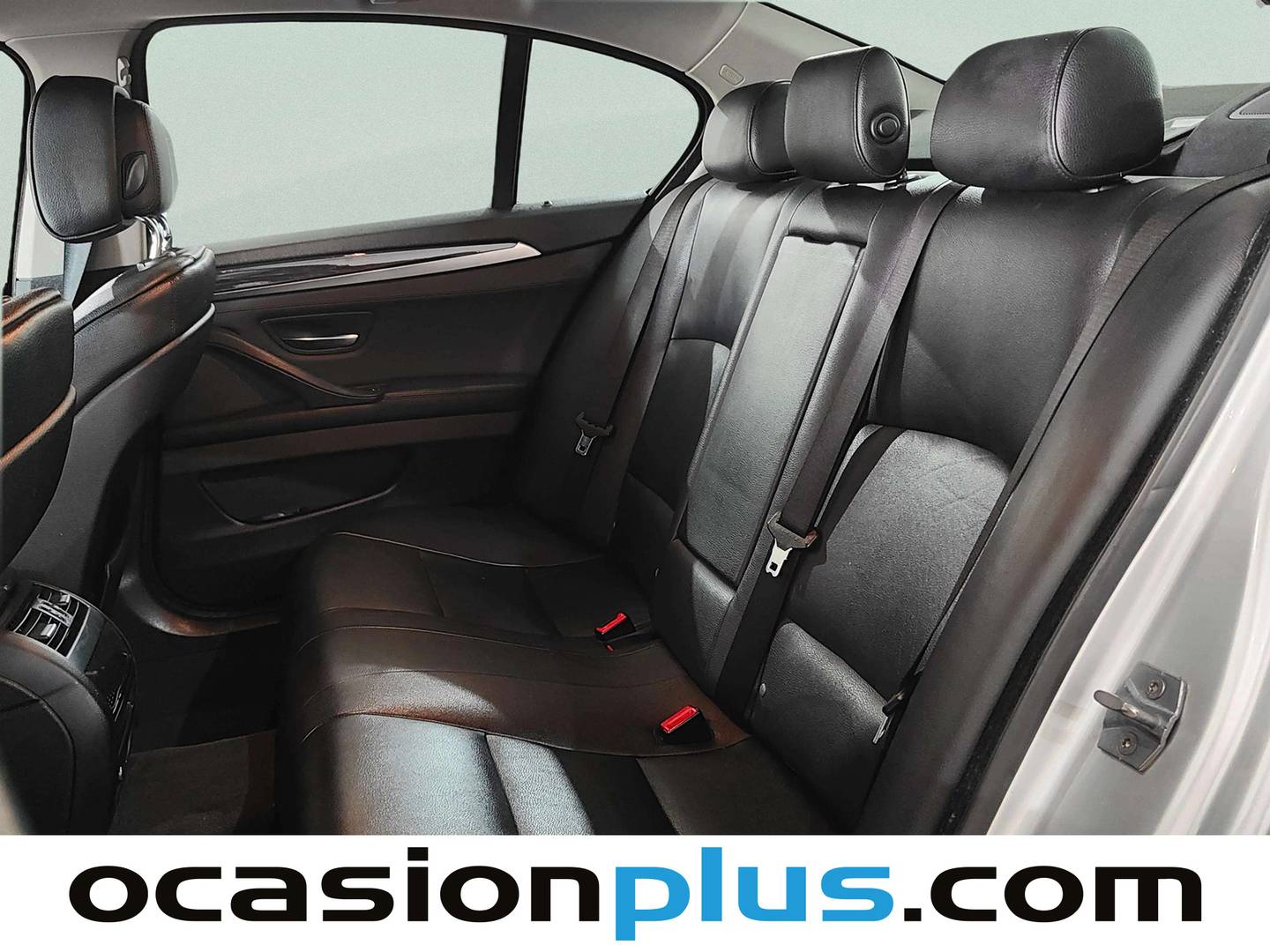 Foto asientos traseros BMW Serie 5 BMW Serie 5 520d (184 CV)