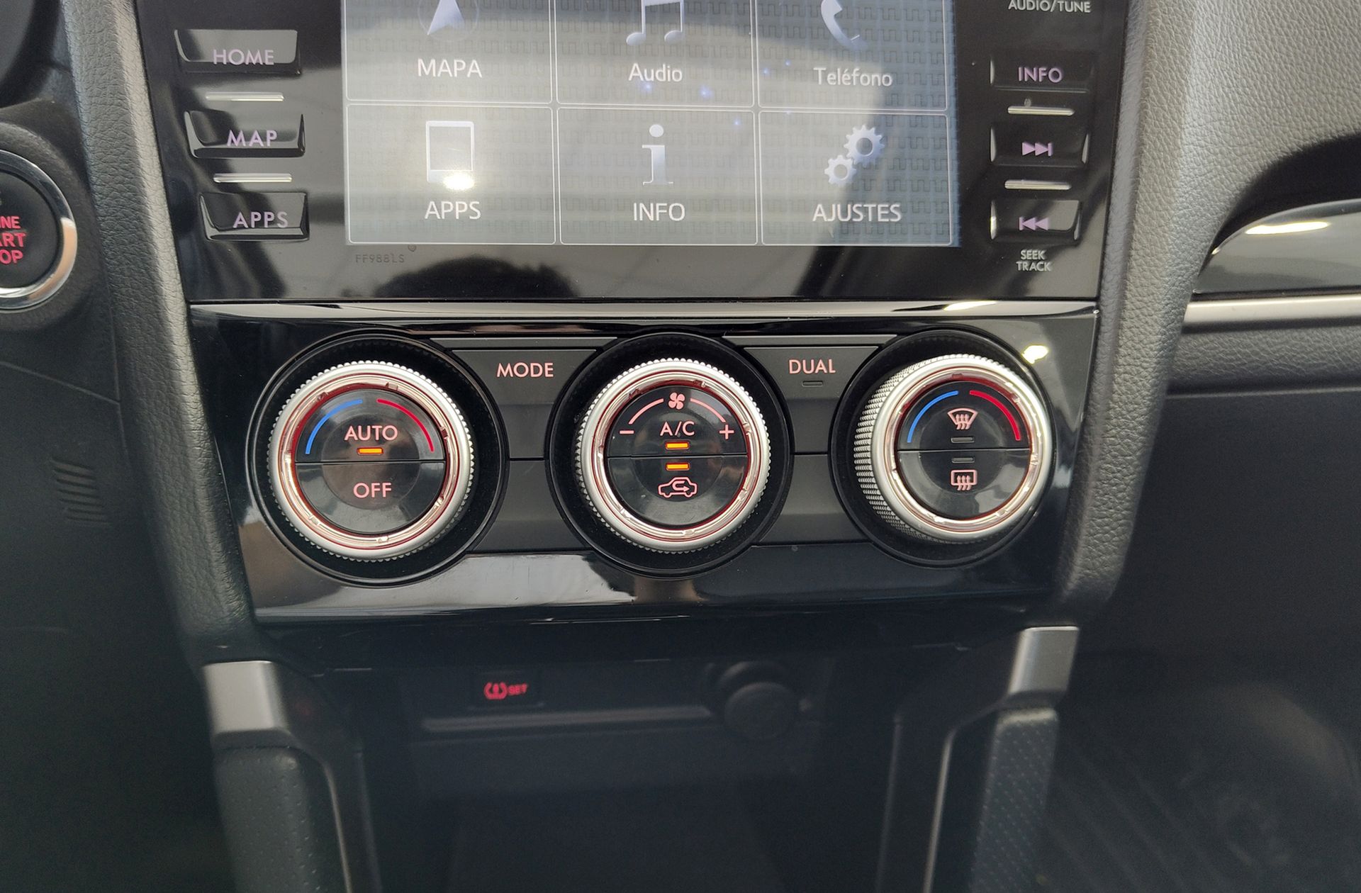 Subaru Forester 2.0 TD Executive Plus Lineartronic - foto 34