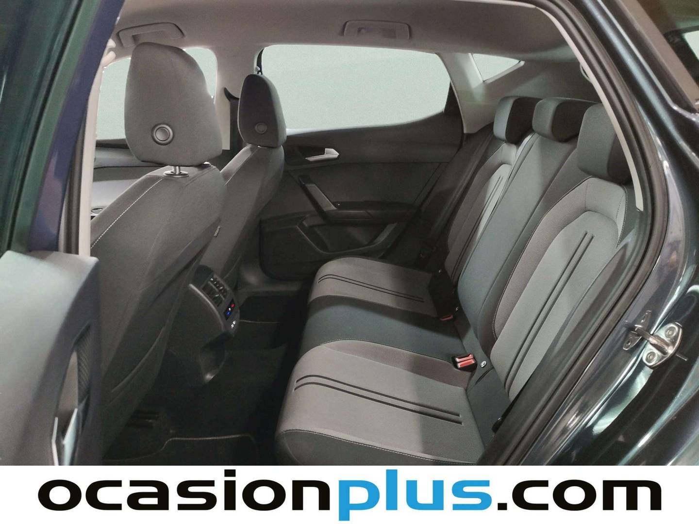 Foto asientos traseros Seat León Seat León 1.0 TSI S&S Style Go (110 CV)