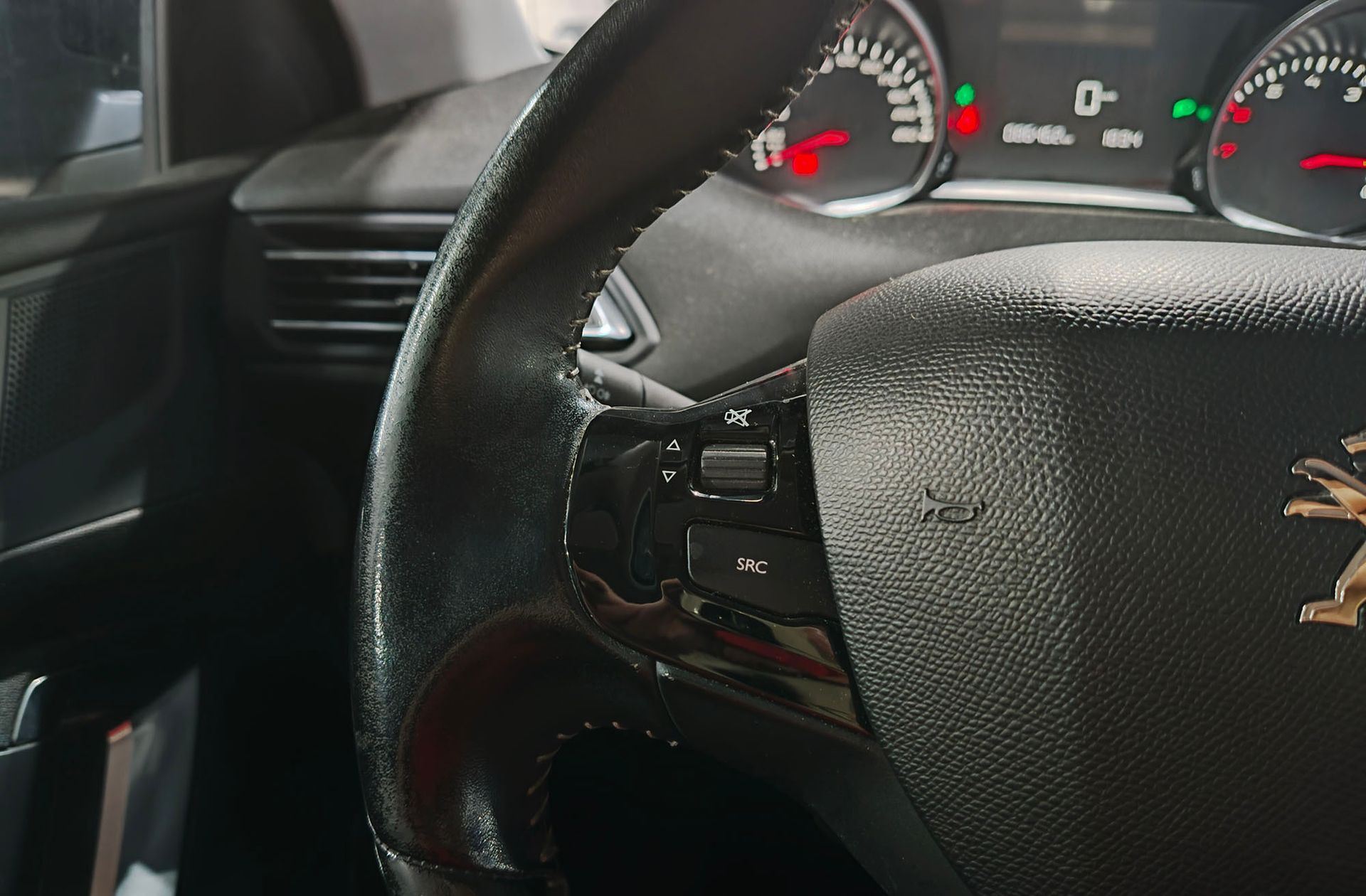 Peugeot 308 PureTech 130 Style - foto 23