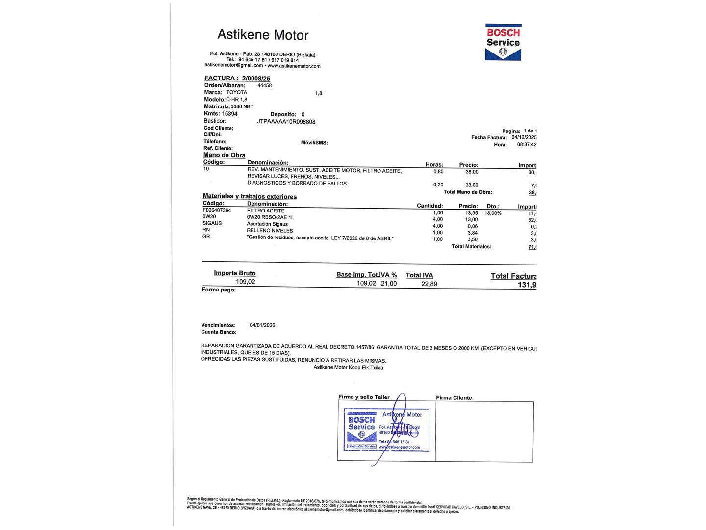 Foto del mantenimiento del Toyota C-HR Toyota C-HR 140H Advance (140 CV)