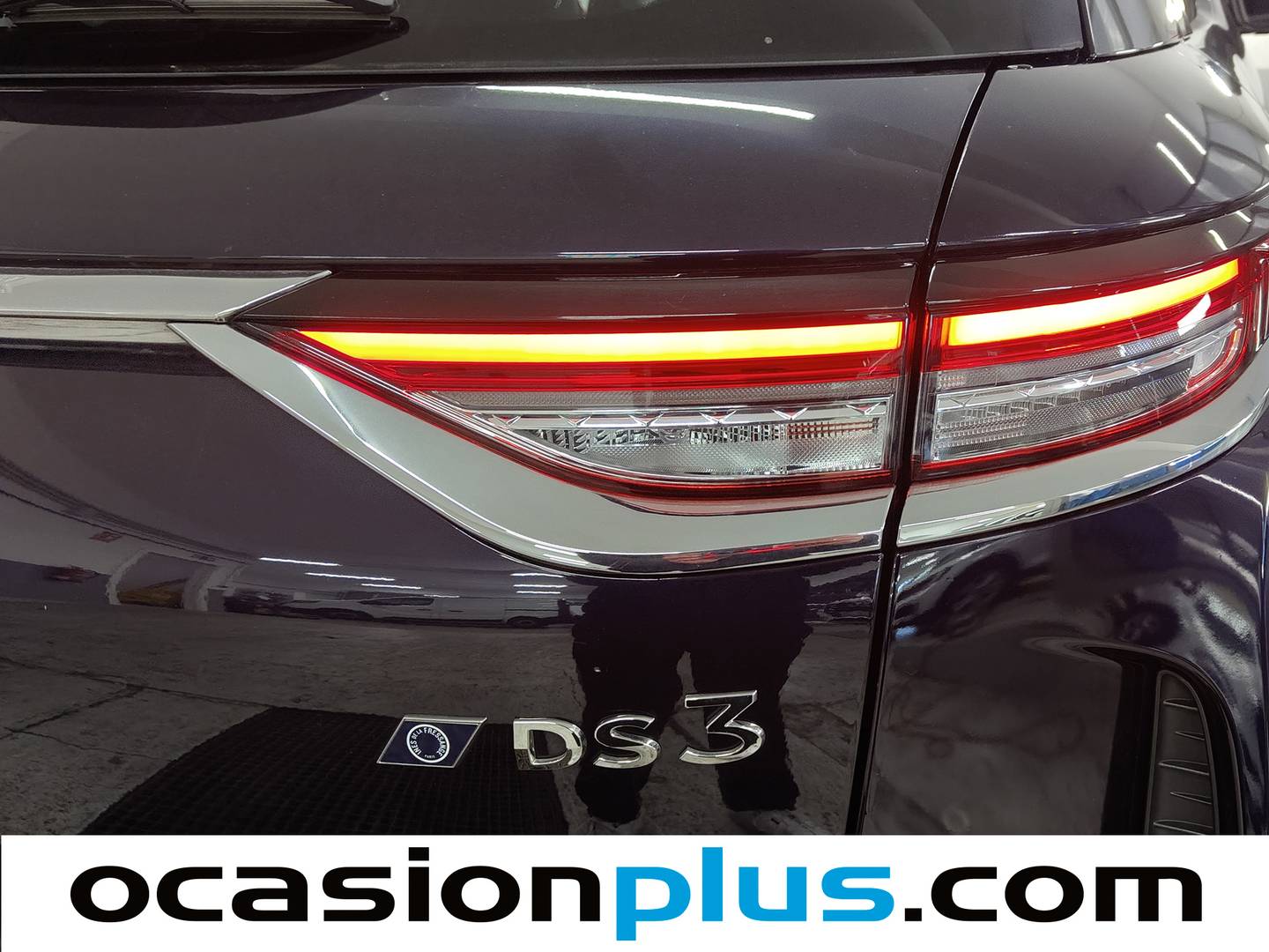 DS DS 3 Crossback DS DS3 Crossback BlueHDi 130 Ines de la Fressange Auto (131 CV) automático