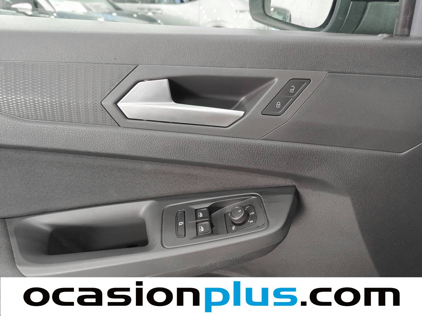 Ford Tourneo Connect Ford Tourneo Connect 2.0 Ecoblue S&S Titanium Auto (122 CV) 7 Plazas de segunda mano