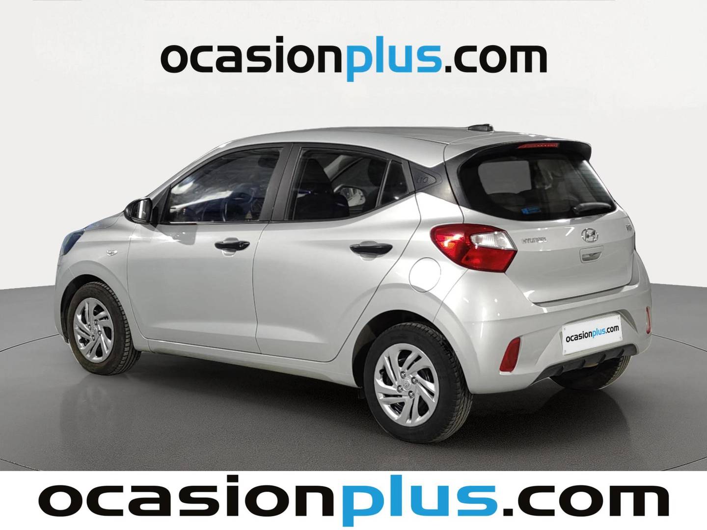 Foto trasera Hyundai i10 Hyundai i10 1.0 Essence (67 CV) izquierda