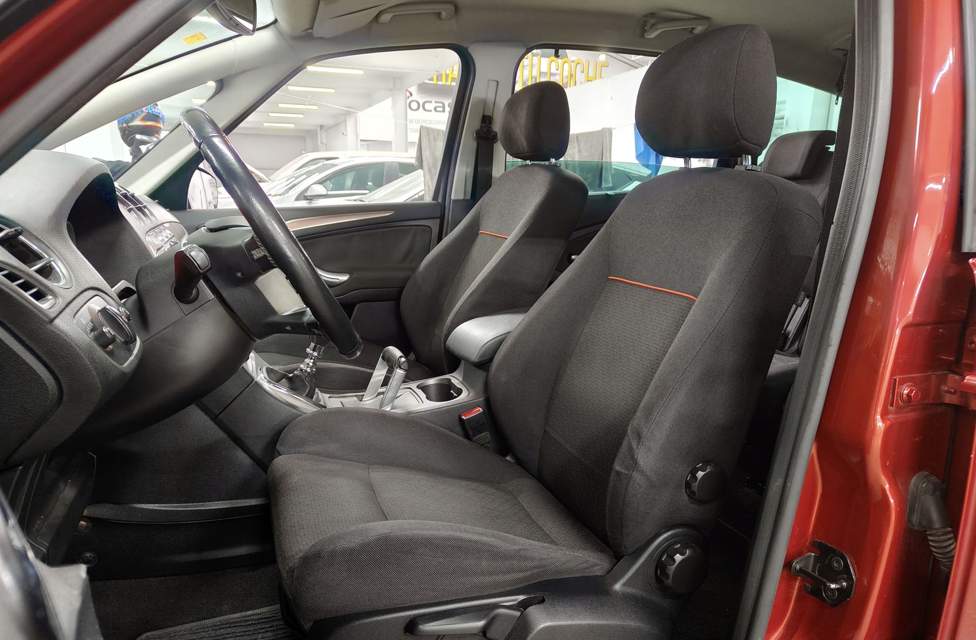 Ford S-Max 2.0 TDCi Trend 7 plazas - foto 9
