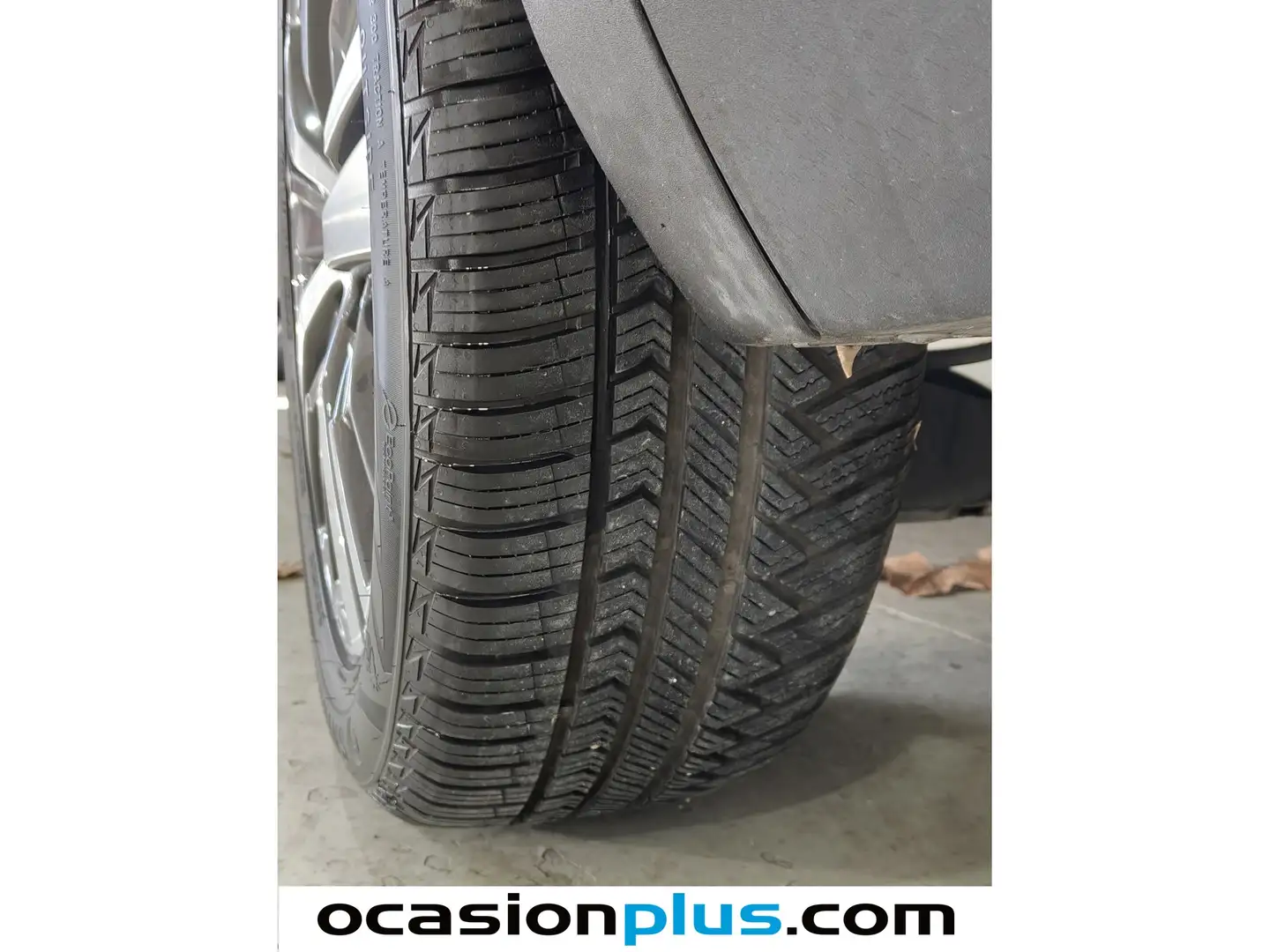 Foto Peugeot 5008 Peugeot 5008 PureTech 130 S&S Allure EAT8 (130 CV)