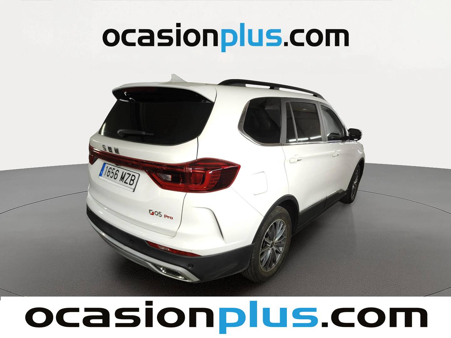 Foto trasera SWM G05 SWM G05 1.5T MT (139 CV) 7 Plazas derecha