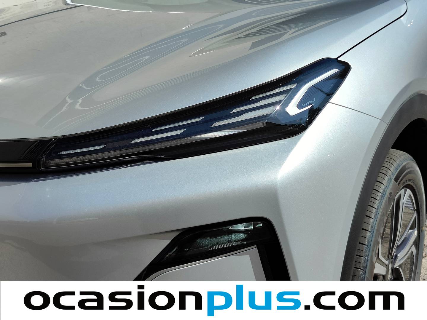 Acabados Geely Starray EM-i Geely Starray EM-i 1.5 PHEV PRO (262 CV)