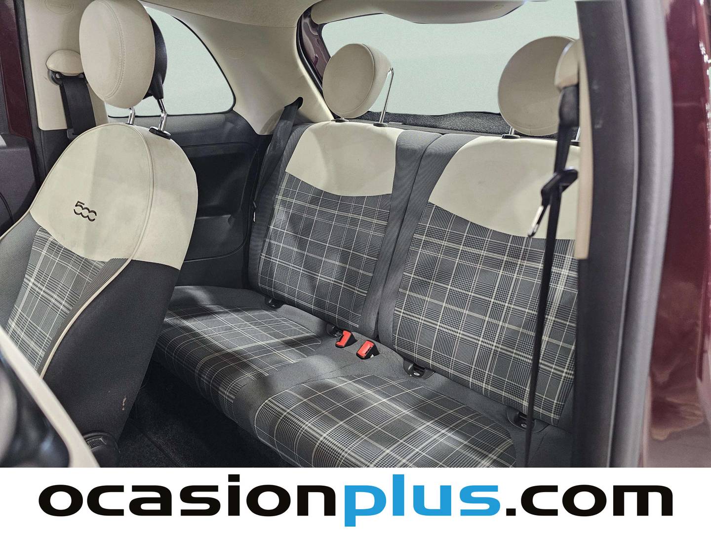 Foto asientos traseros Fiat 500 Fiat 500 1.2 8v Lounge (69 CV)