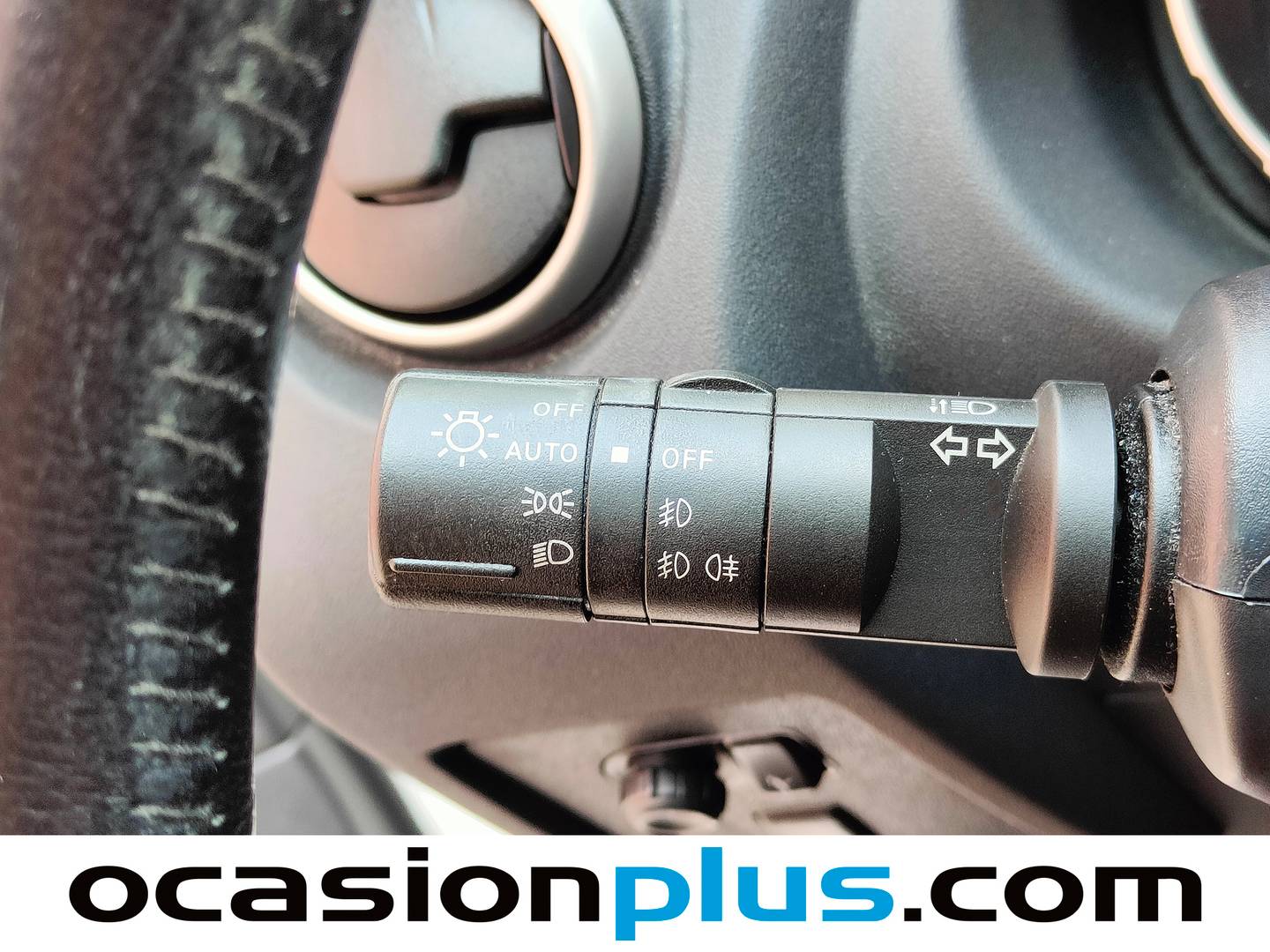 Nissan QASHQAI Nissan Qashqai TEKNA PREMIUM 4X2 17 seminuevo