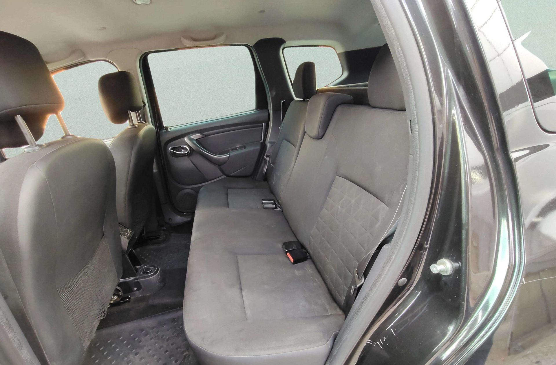 Dacia Duster Laureate TCe 4x2 - foto 10
