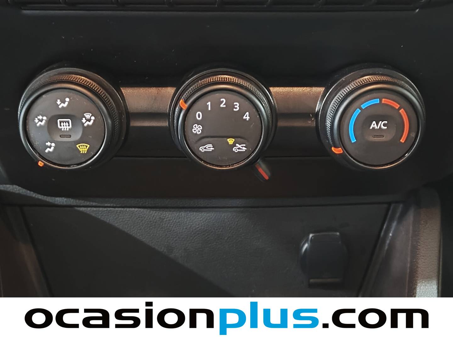 Acabados Dacia Duster Dacia Duster Essential TCE (100 CV) ECO-G 4X2
