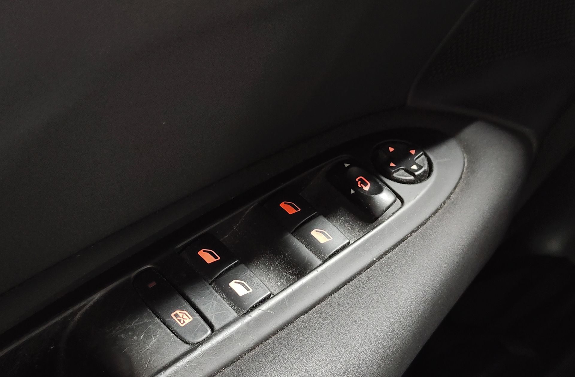 Citroën C4 1.6 HDi Sport - foto 34