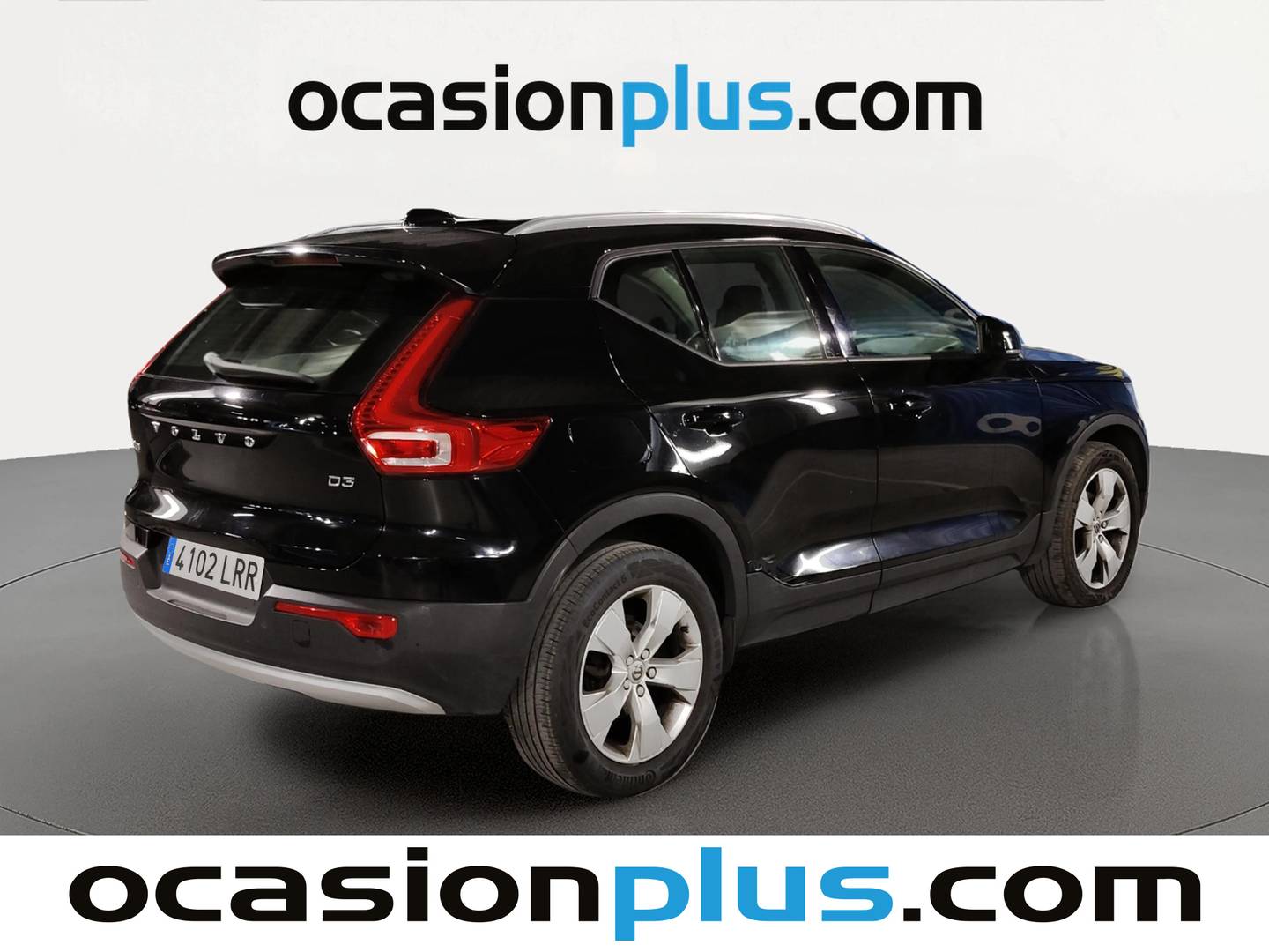 Foto trasera Volvo XC40 Volvo XC40 T3 Momentum Pro Auto (163 CV) derecha