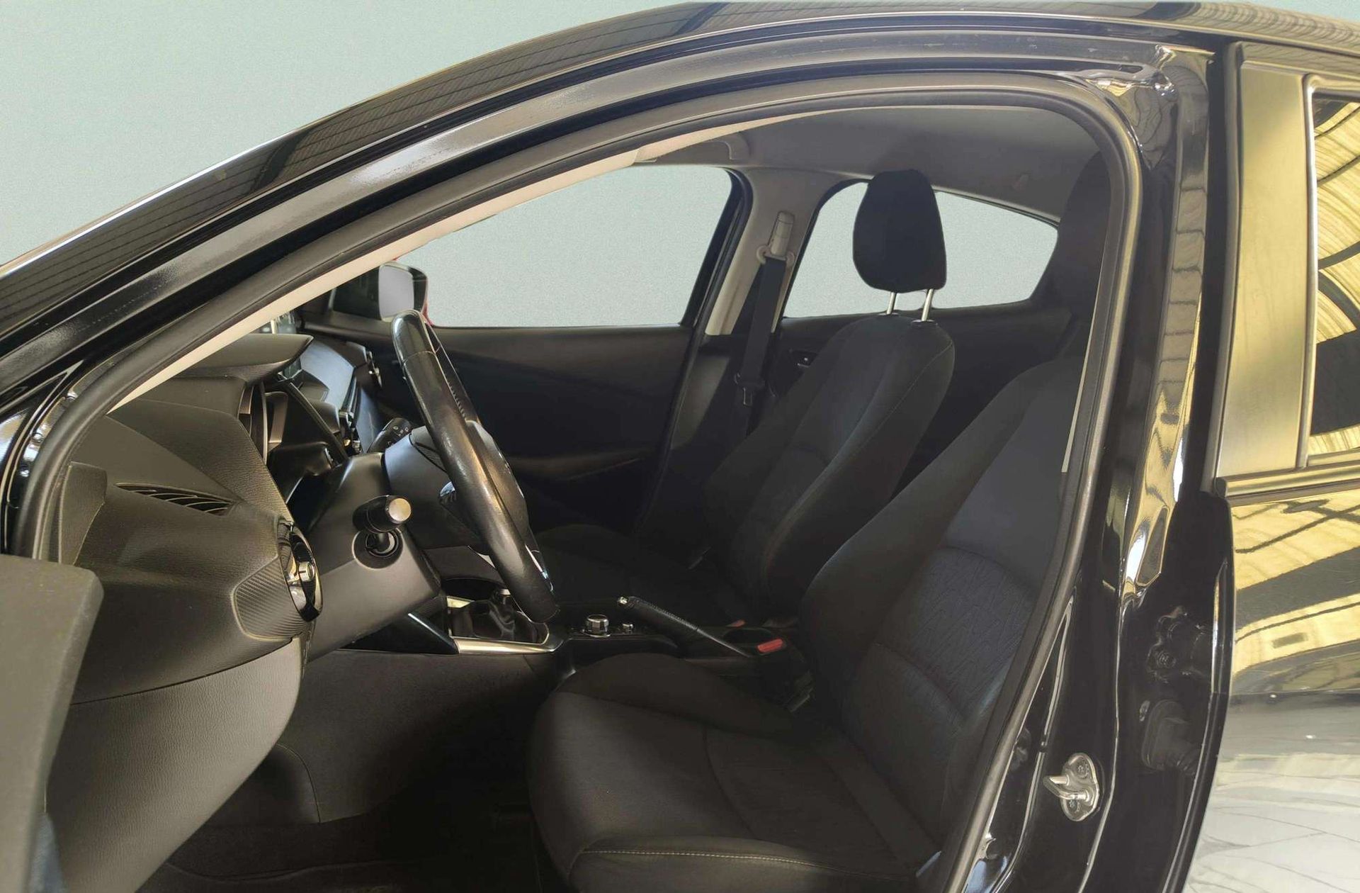 Mazda Mazda2 1.5 GE Style+ - foto 9