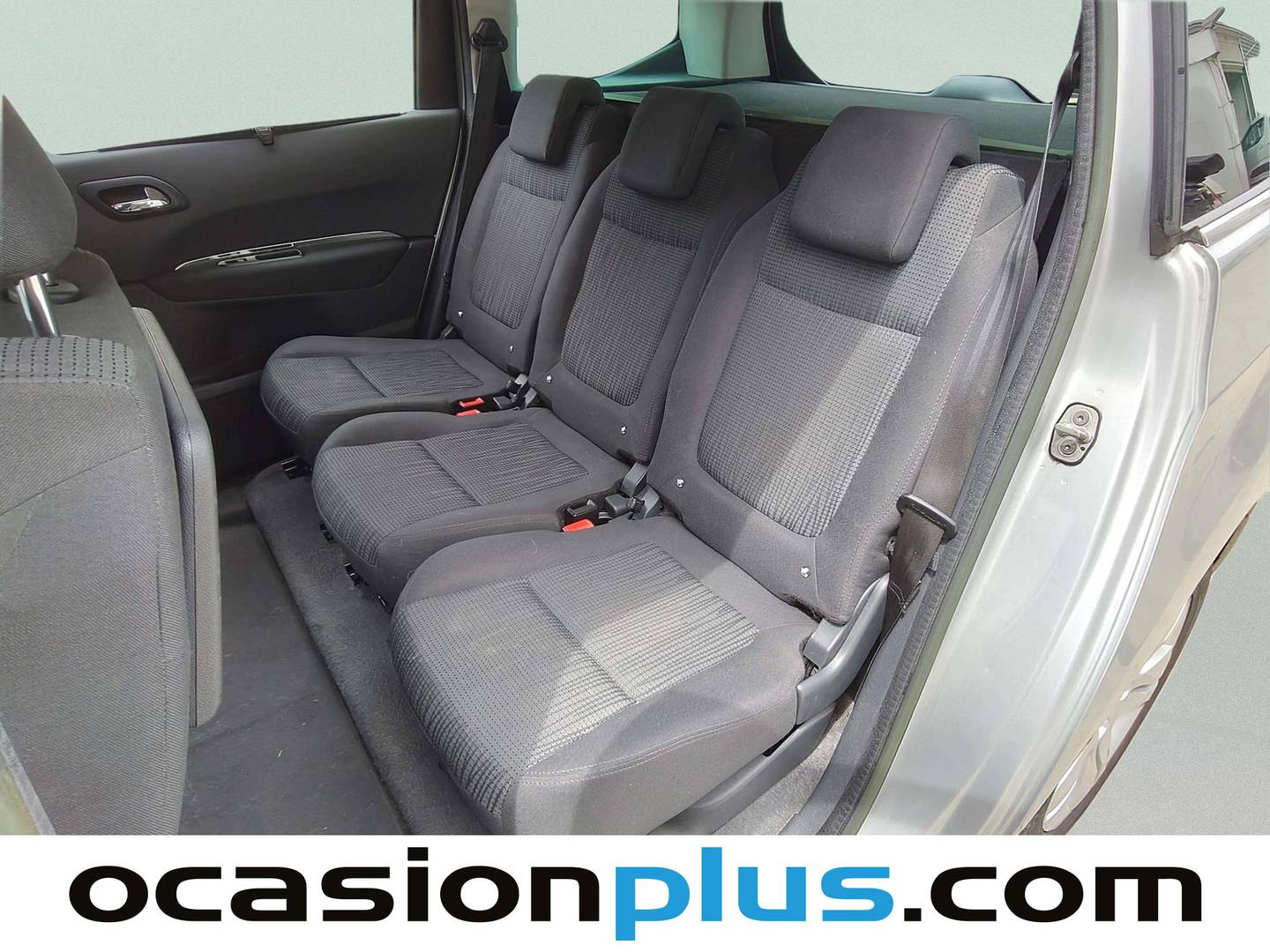 Foto asientos traseros Peugeot 5008 Peugeot 5008 1.6 HDI Style  (115 CV)