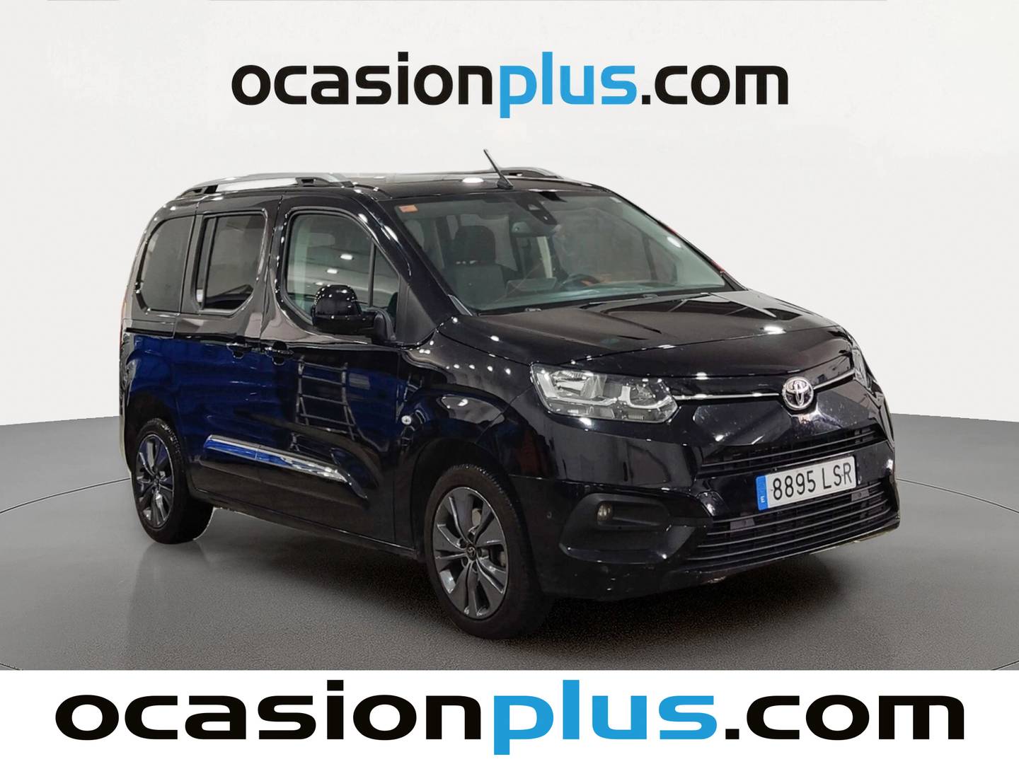Foto delantera Toyota Proace City Verso Toyota Proace City Verso 1.2 Family Advance Auto L1 5 Plazas (131 CV) derecha