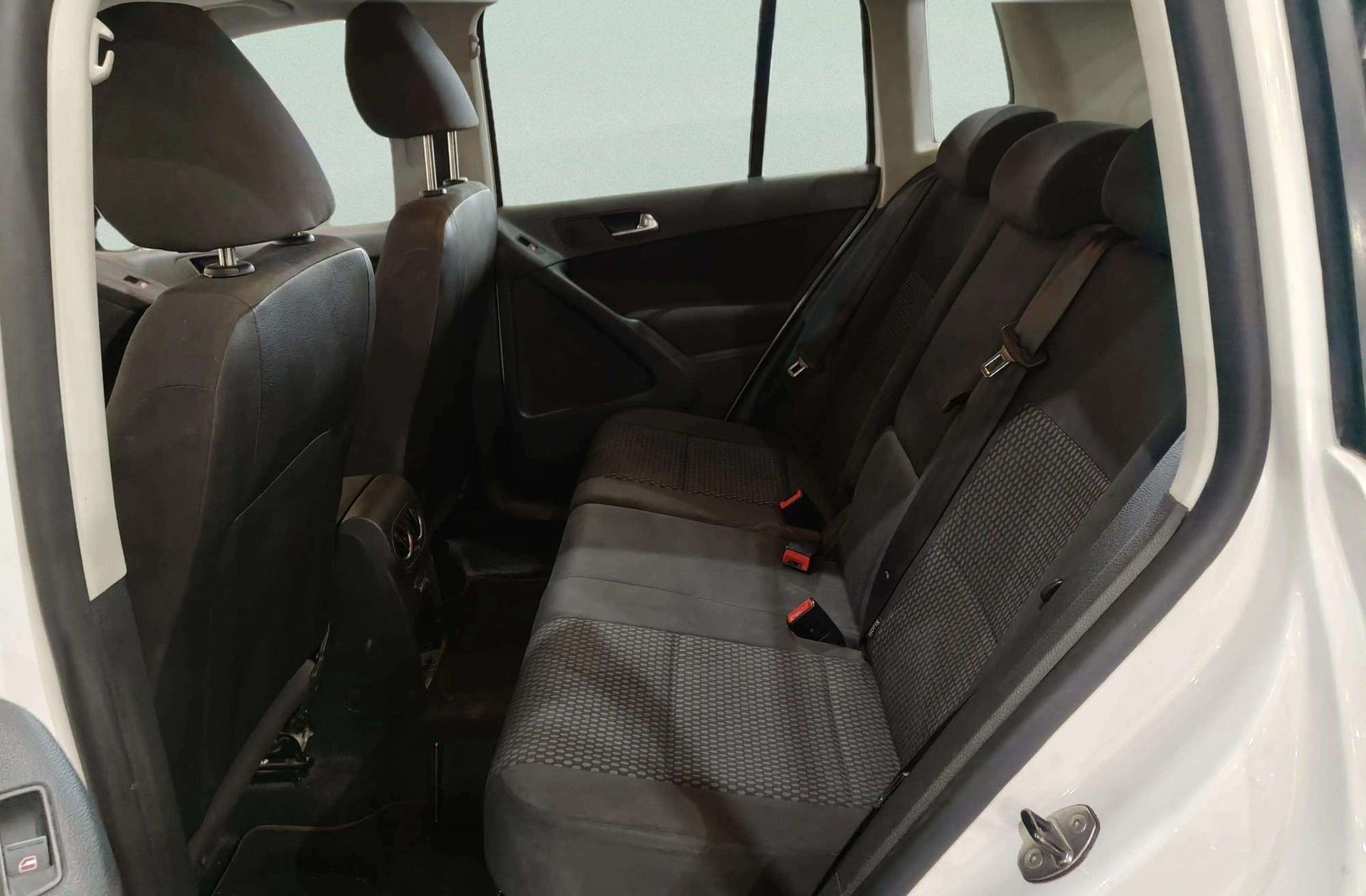 Volkswagen Tiguan Advance 2.0 TDI BMT Front Drive - foto 8