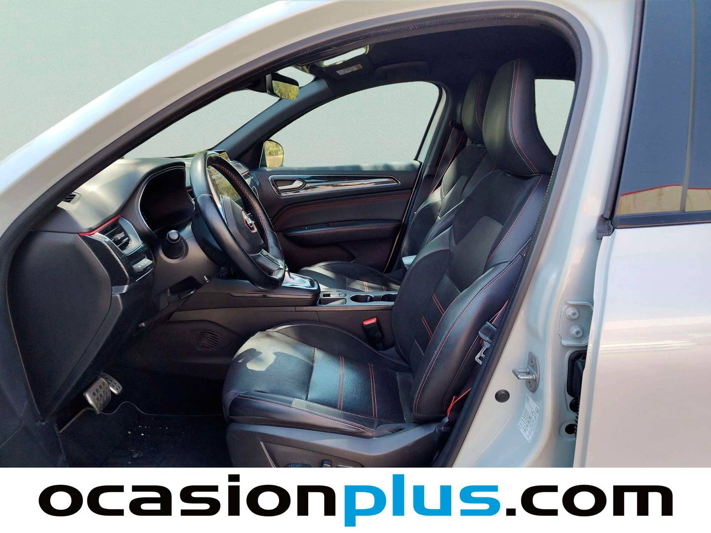 Foto asientos delanteros Renault Arkana Renault Arkana RS Line Fast Track E-TECH Híbrido (145 CV)